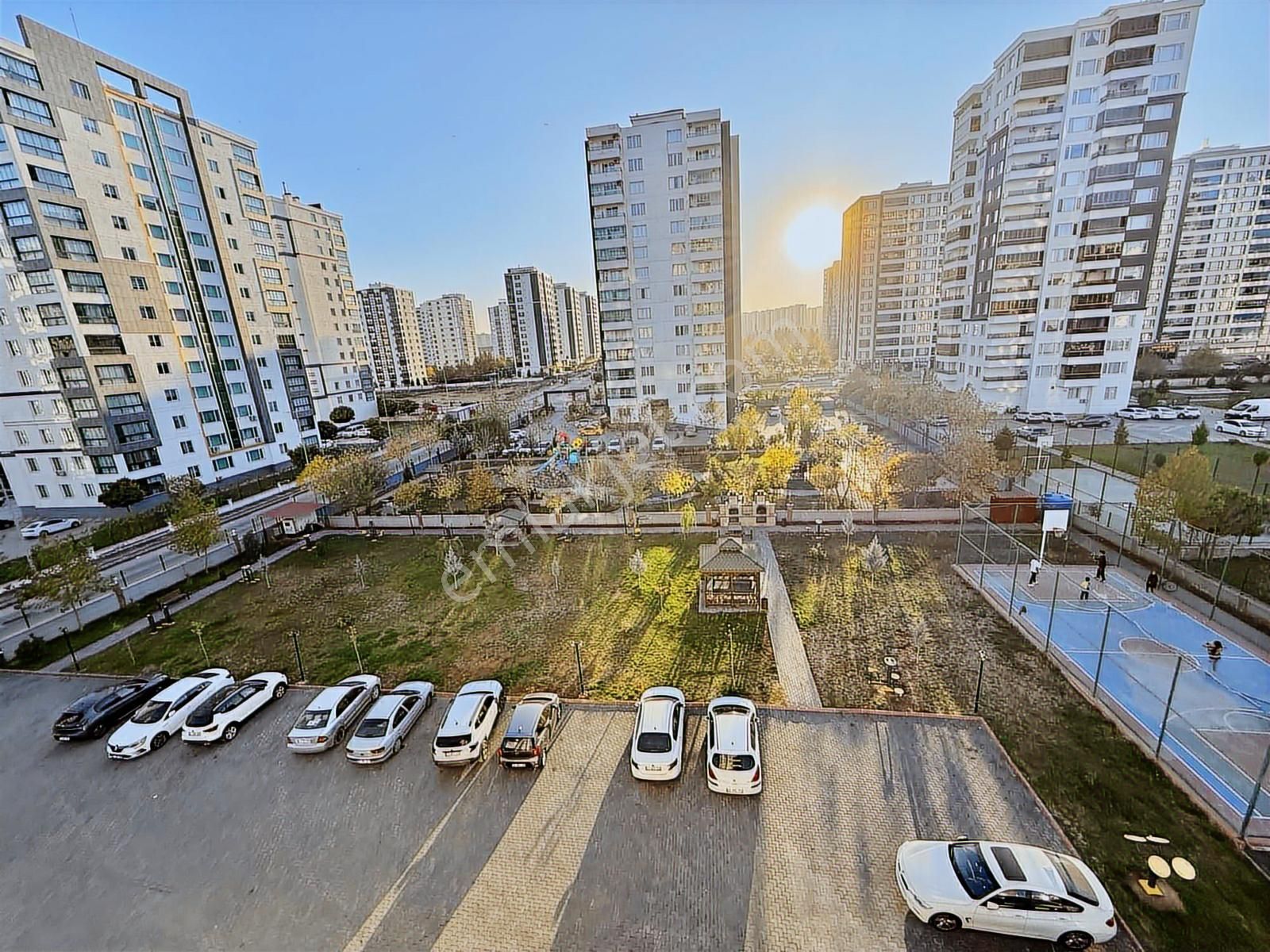 Winstown Civarı 3,5+1 Arakat Yerden Isıtmalı 3 Yaşında Lüx Daire - Görsel 26
