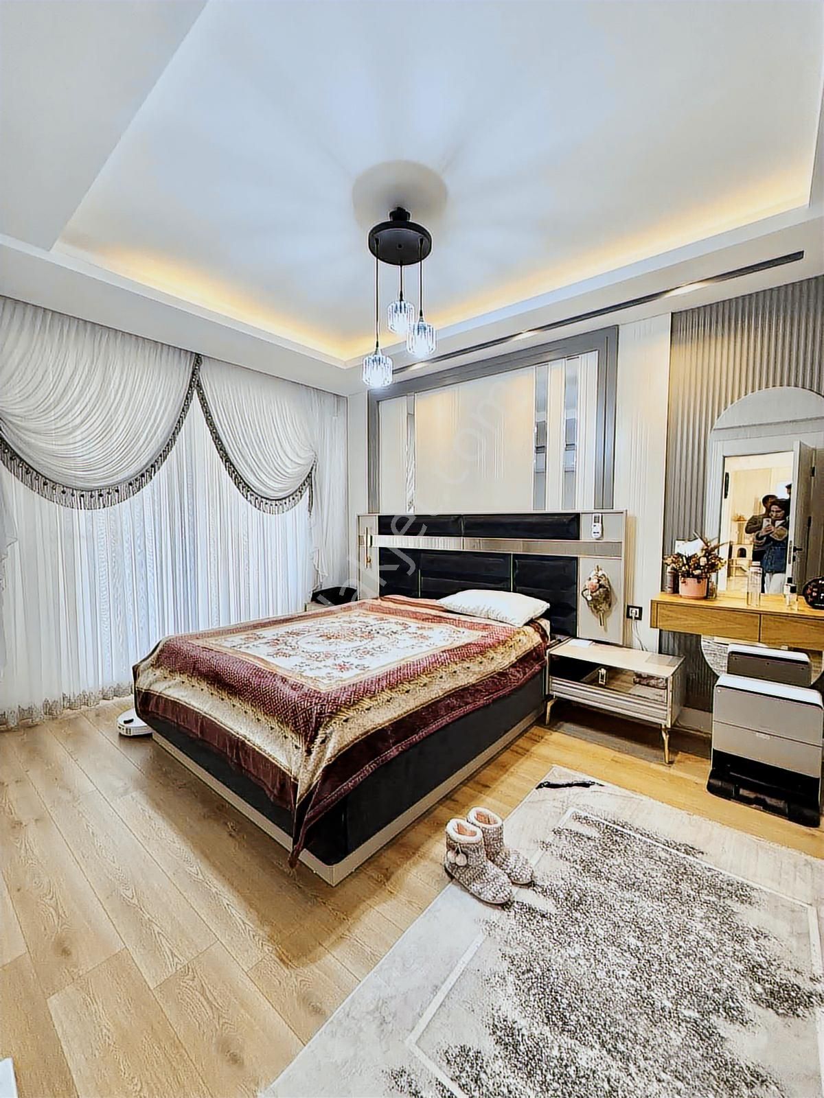 Winstown Civarı 3,5+1 Arakat Yerden Isıtmalı 3 Yaşında Lüx Daire - Görsel 31