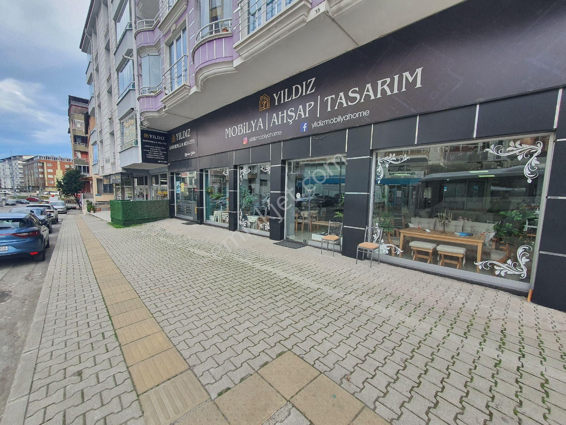 Yıldız Gayrimenkul'den Cadde Üzerinde Ticari Hacmi Yüksek 550 M2 3 Katlı Satılık Mağaza - Görsel 5