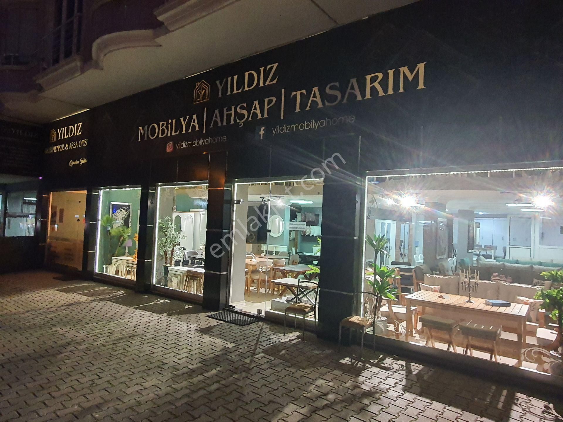 Yıldız Gayrimenkul'den Cadde Üzerinde Ticari Hacmi Yüksek 550 M2 3 Katlı Satılık Mağaza - Görsel 3