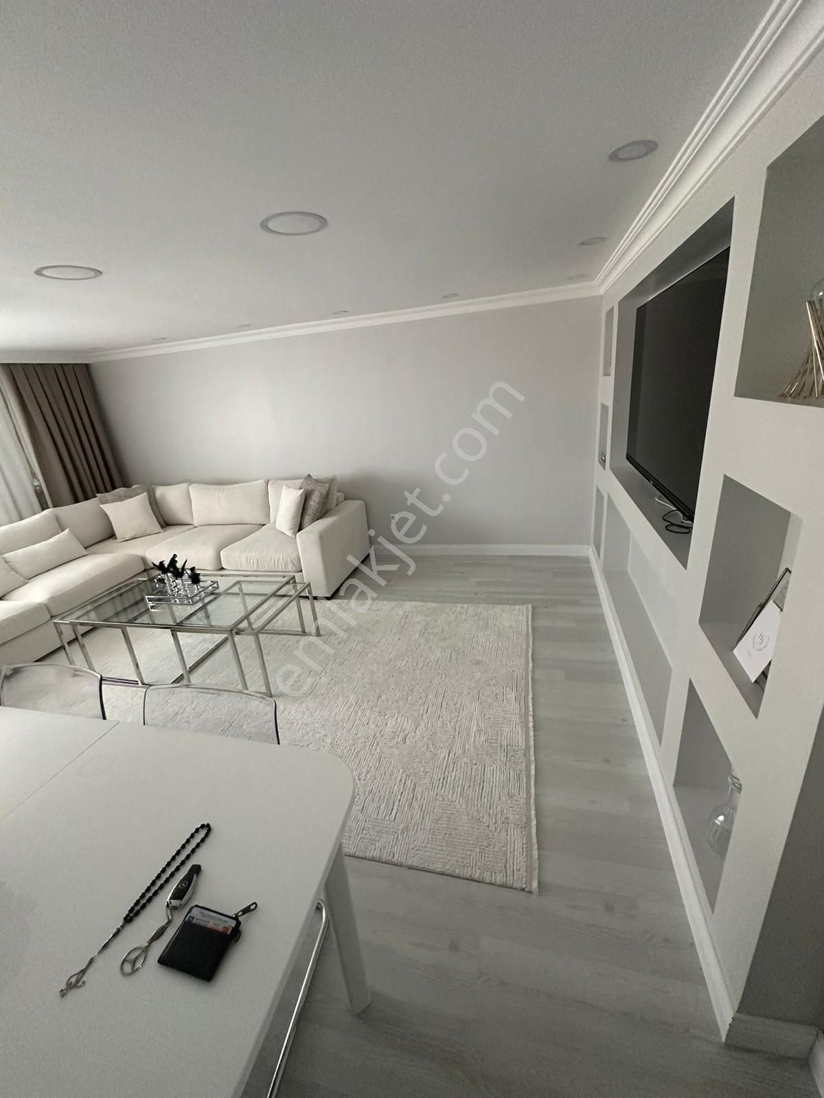 Üsküdar Yavuztürk 'te Geniş Balkonlu Ferah Satılık 2+1 Daire - Görsel 25