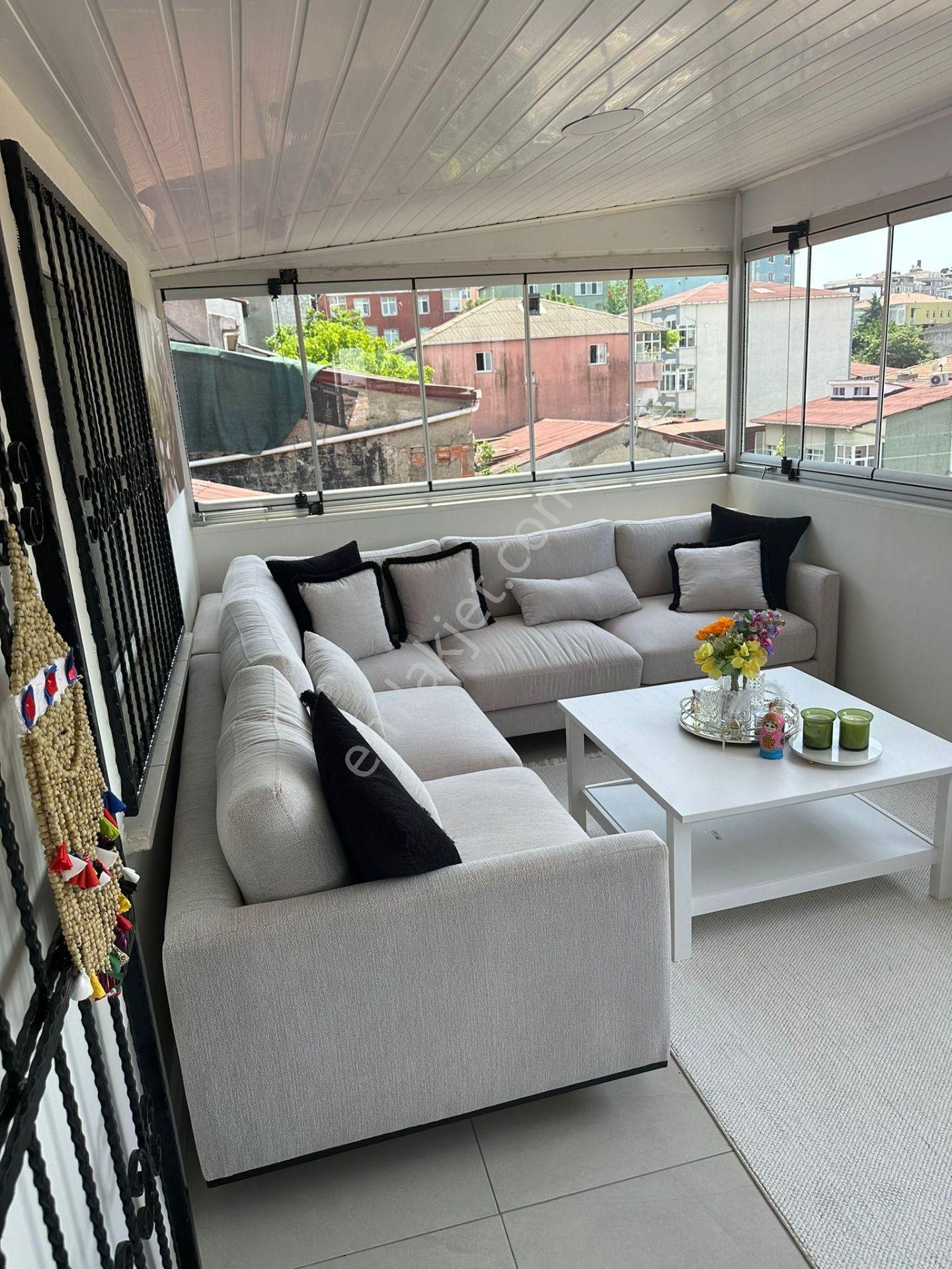 Üsküdar Yavuztürk 'te Geniş Balkonlu Ferah Satılık 2+1 Daire - Görsel 22