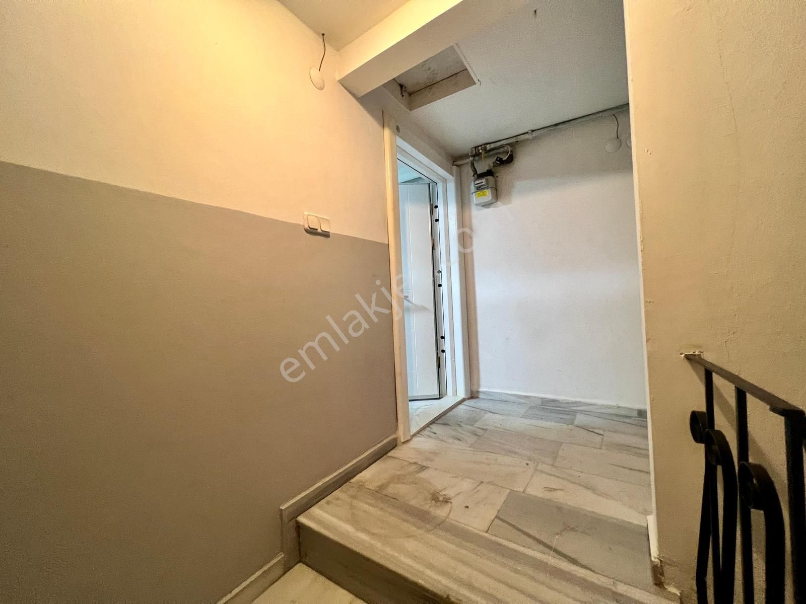 Üsküdar Yavuztürk 'te Geniş Balkonlu Ferah Satılık 2+1 Daire - Görsel 31