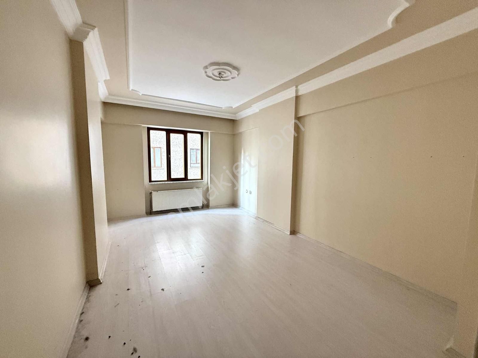 Bu Fiyata Yok! Diclekent Ana Cadde Üzerinde En Nezih Sitede 3+1 - Görsel 19