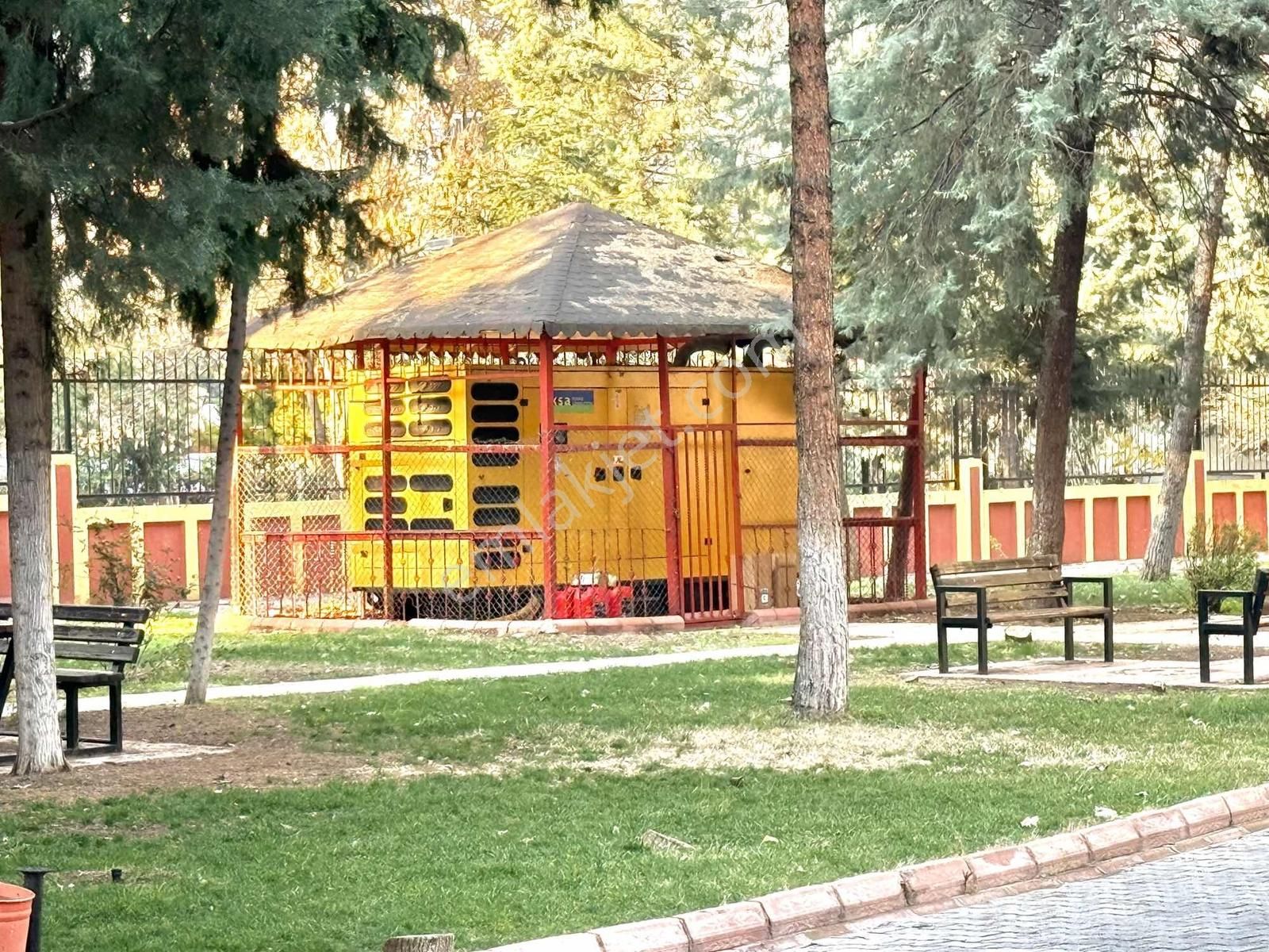 Bu Fiyata Yok! Diclekent Ana Cadde Üzerinde En Nezih Sitede 3+1 - Görsel 24