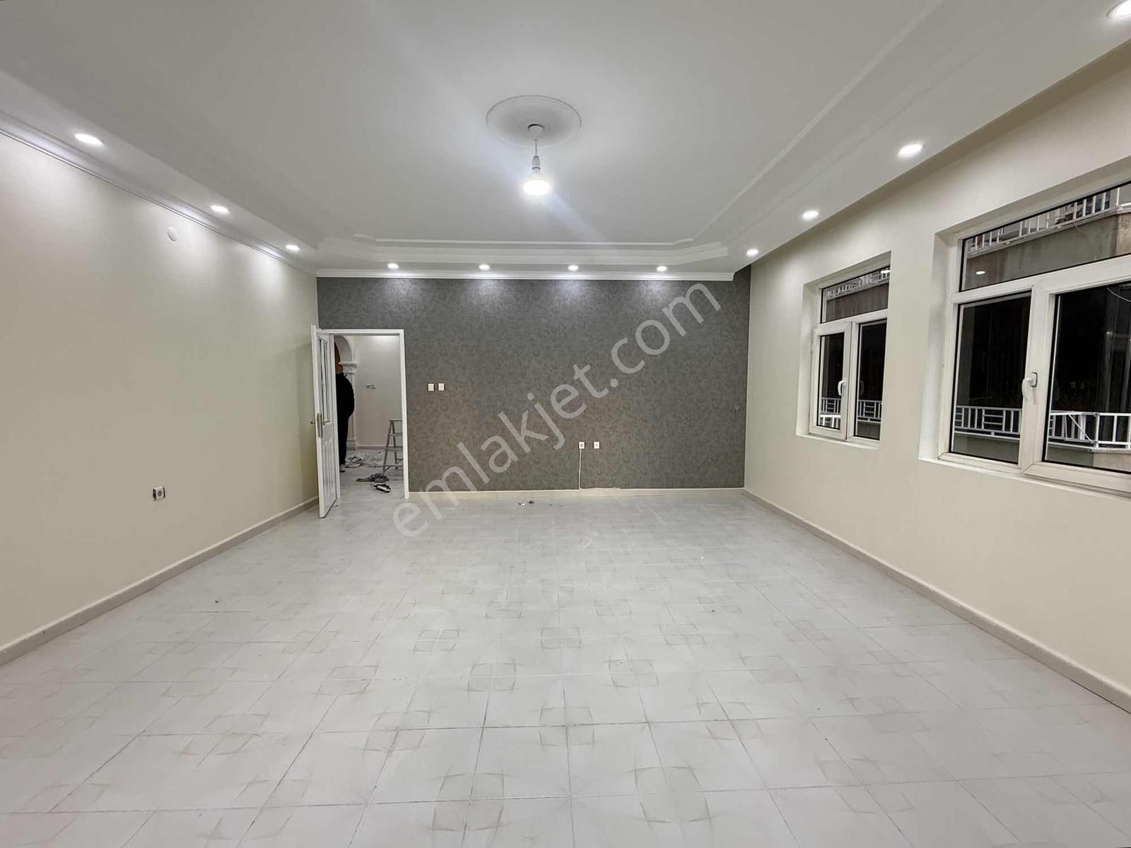 Adliye Ve Dağkapı Hastanesi Civarı 3+1 Arakat Kiralık Daire!! - Görsel 2