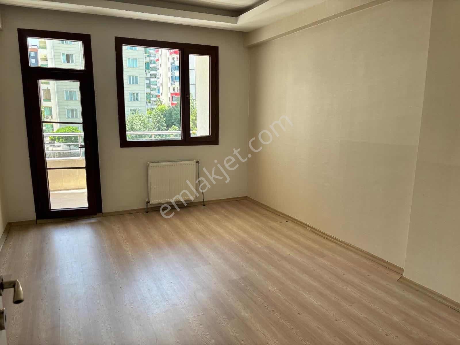 Fabrika Mahallesinde 3+1 Arakat Satılık Daire!! - Görsel 2