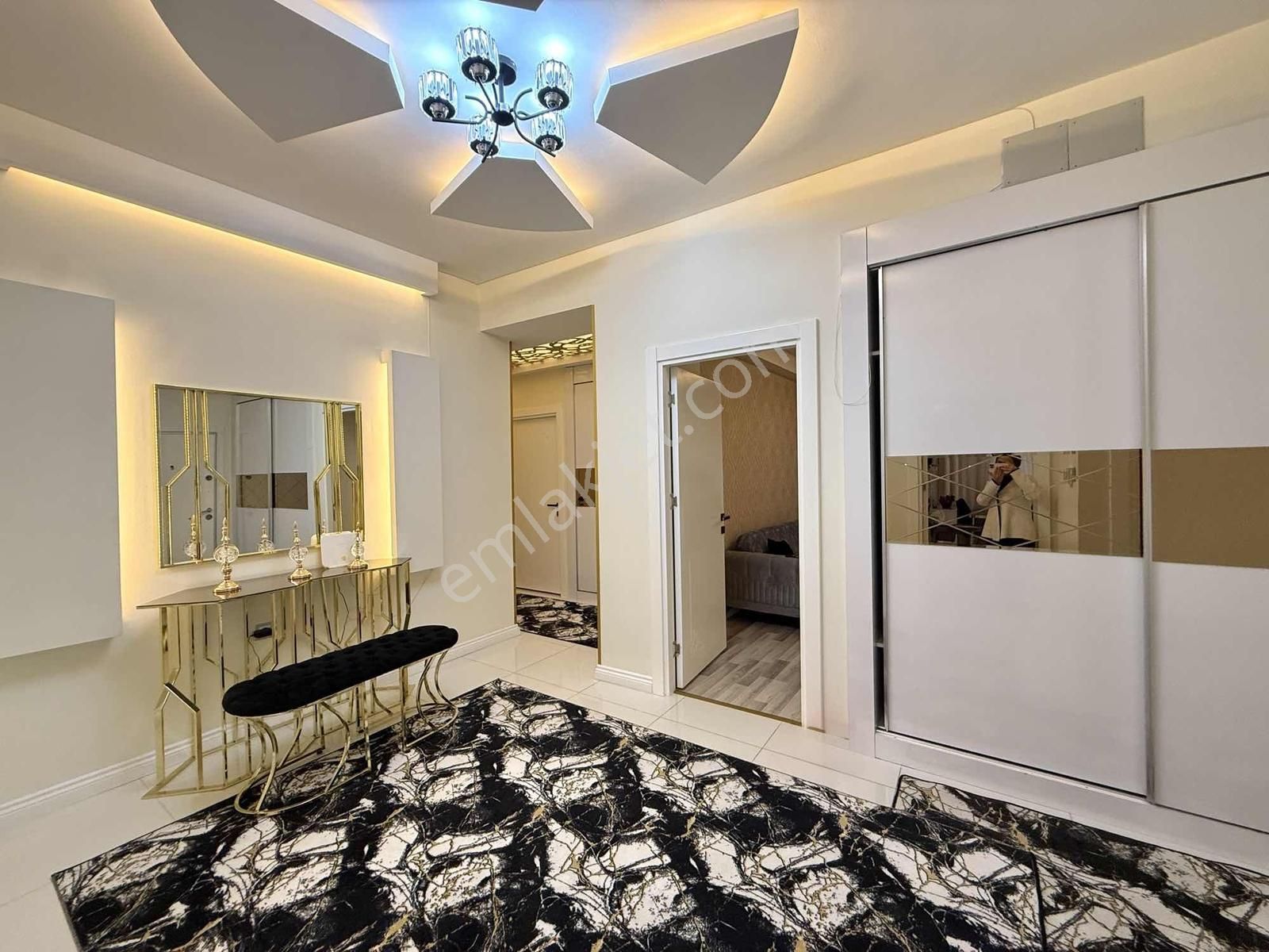 Lunapark Civarı 50.yolda 4+1 Full Yapılı Satılık Daire Fırsatı!! - Görsel 9