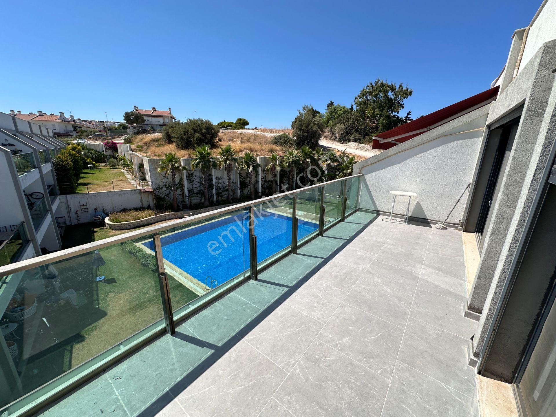 Çeşme Sakızlıkoy Rezidans Satılık Teraslı 1+1 Daire - Görsel 10