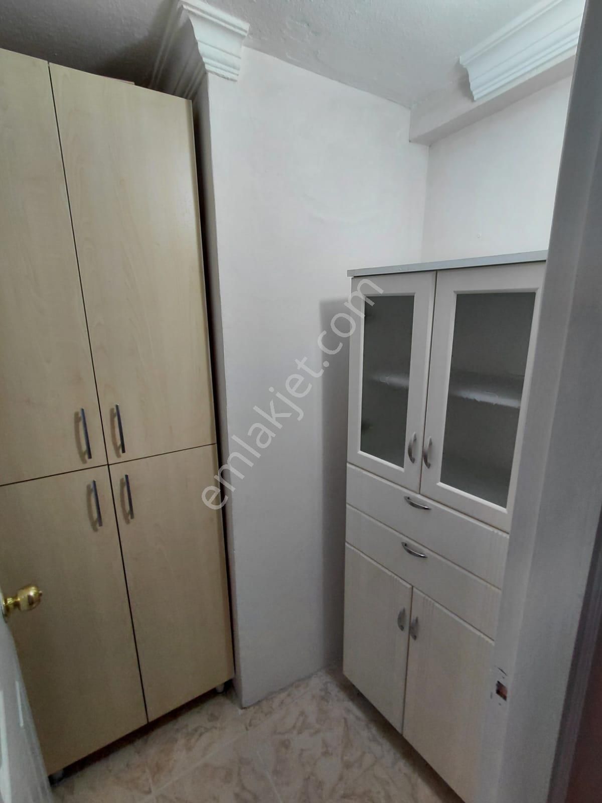Uluönder Caddesi Yakını 3+1 Doğalgazlı 175 M2 Arakat - Görsel 5
