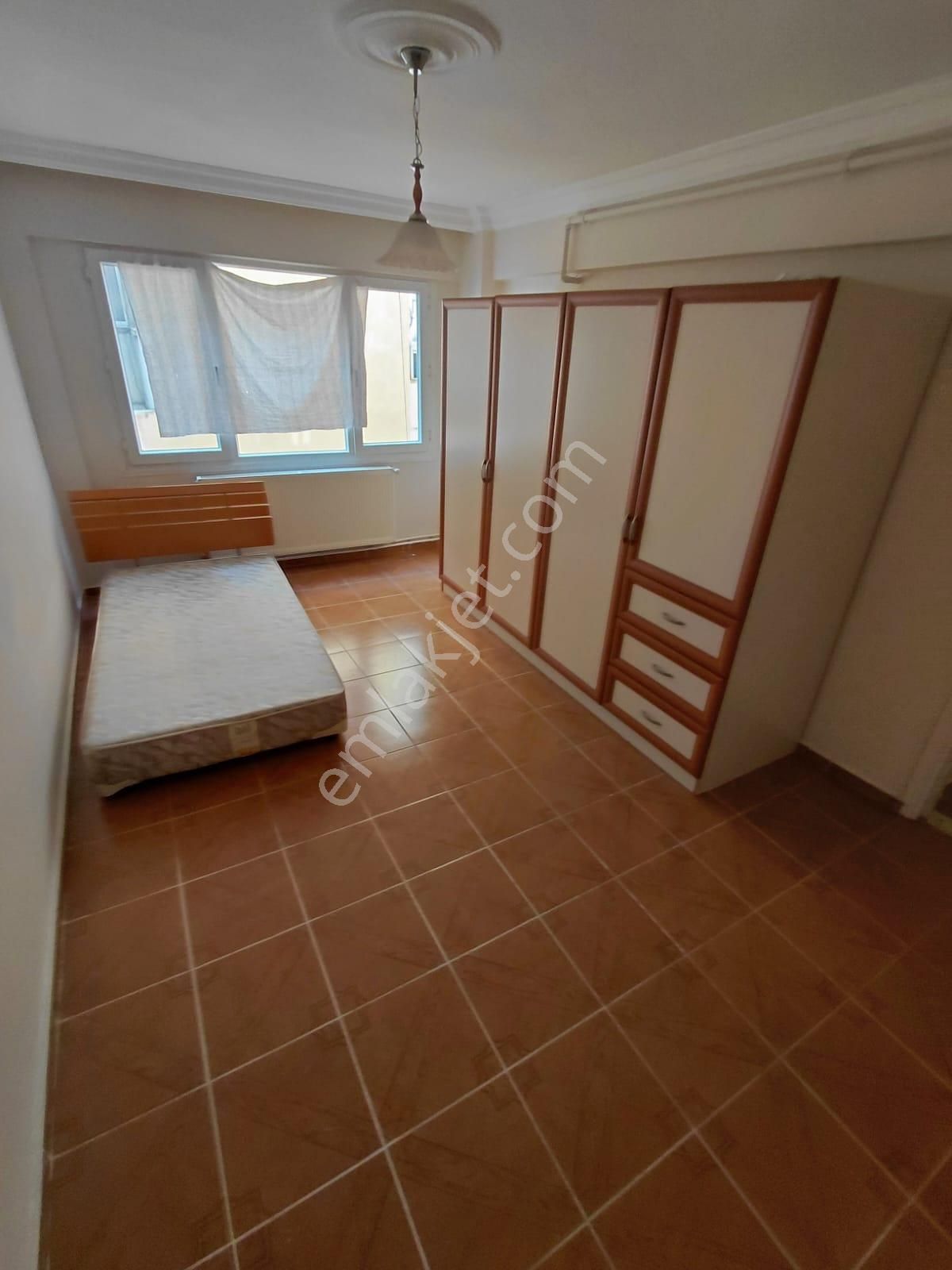 Uluönder Caddesi Yakını 3+1 Doğalgazlı 175 M2 Arakat - Görsel 7