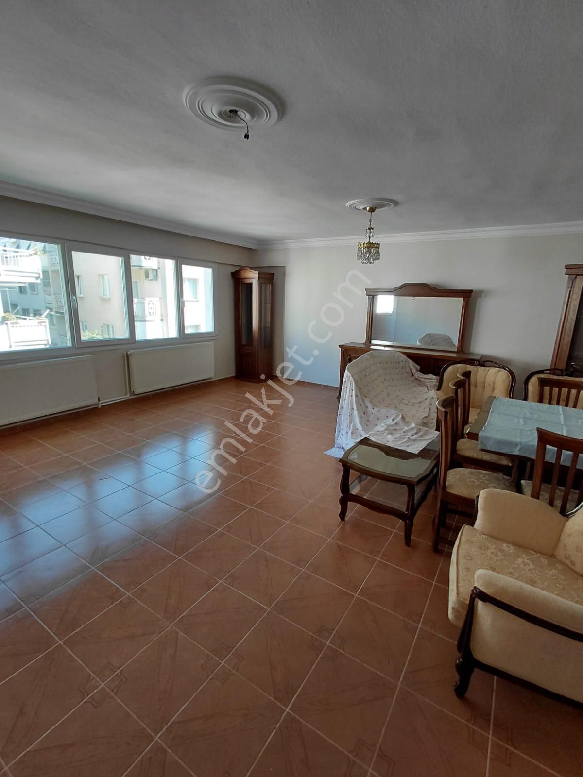 Uluönder Caddesi Yakını 3+1 Doğalgazlı 175 M2 Arakat - Görsel 28