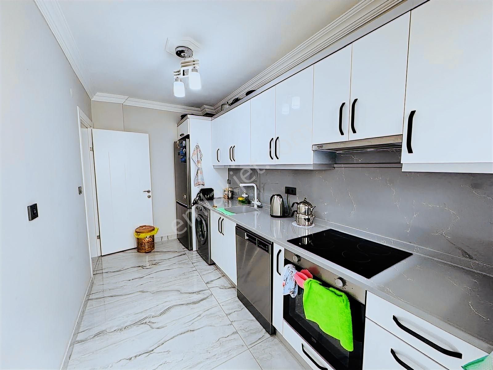 Didim'de Satılık Masrafsız Sıfır Eşyalı 3+1ayrı Mutfak Daire - Görsel 9