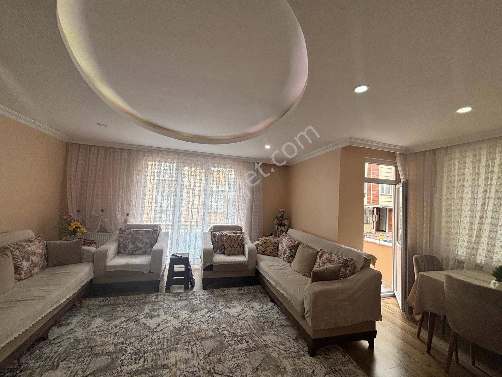 Maltepe Fındıklı'da Odaları Çok Geniş Satılık 2+1 Daire