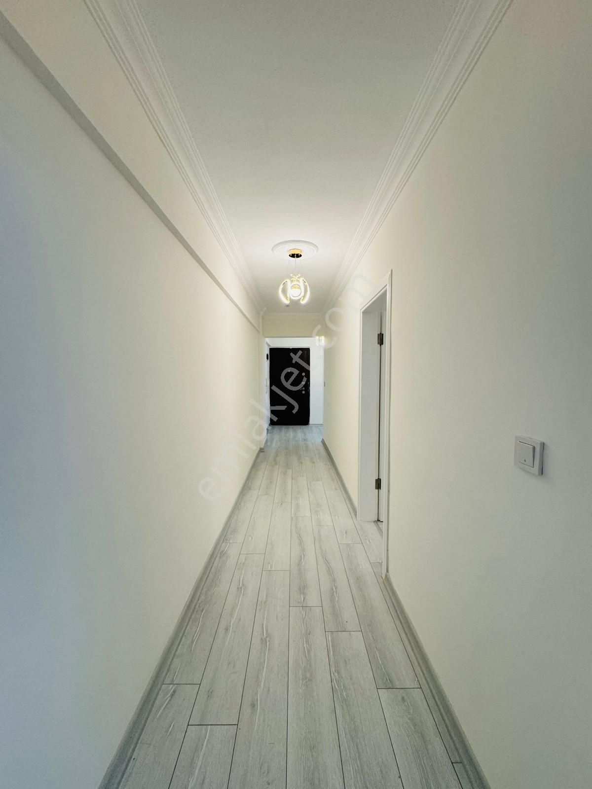 Didim Altınkum Plajına 10 Dakika Havuzlu Sitede 3+1 Geniş Daire - Görsel 6