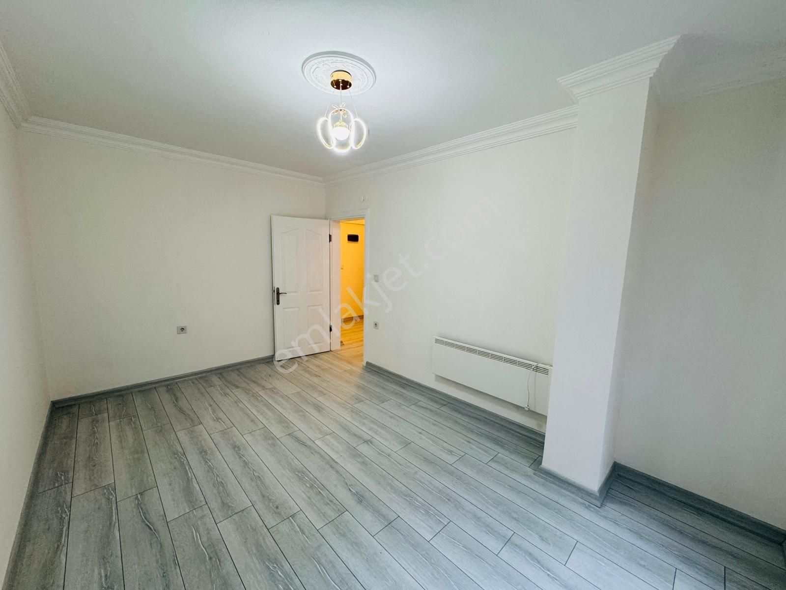 Didim Altınkum Plajına 10 Dakika Havuzlu Sitede 3+1 Geniş Daire - Görsel 31