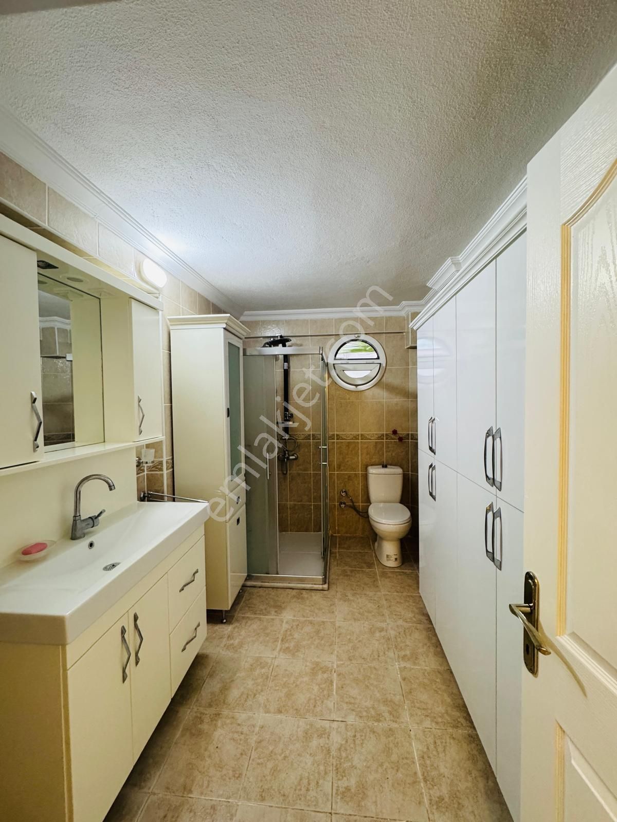 Didim Altınkum Plajına 10 Dakika Havuzlu Sitede 3+1 Geniş Daire - Görsel 29