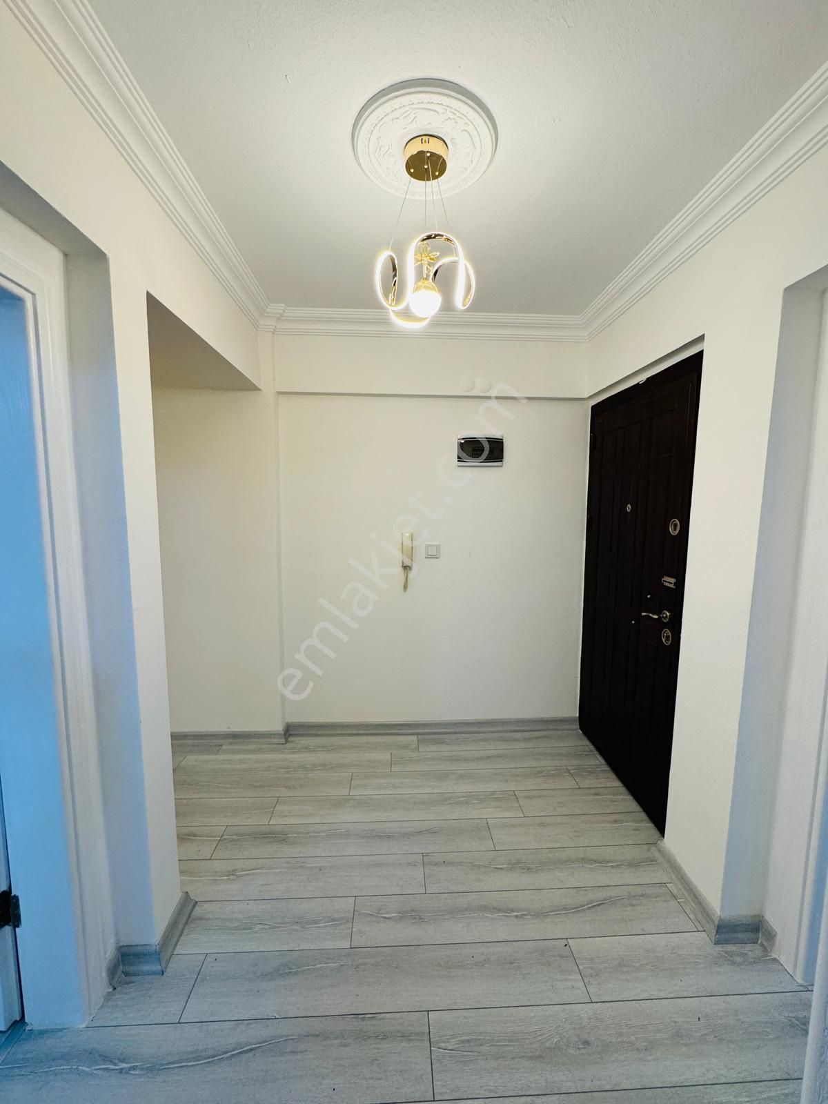 Didim Altınkum Plajına 10 Dakika Havuzlu Sitede 3+1 Geniş Daire - Görsel 26