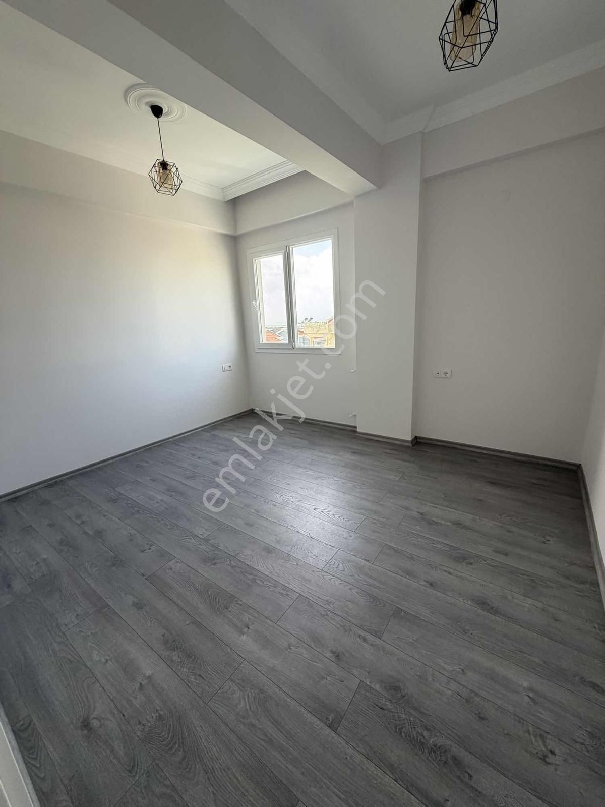 Didim'de Satılık 2+1 3 Yıllık Arakat Daire 75 M2 - Görsel 2