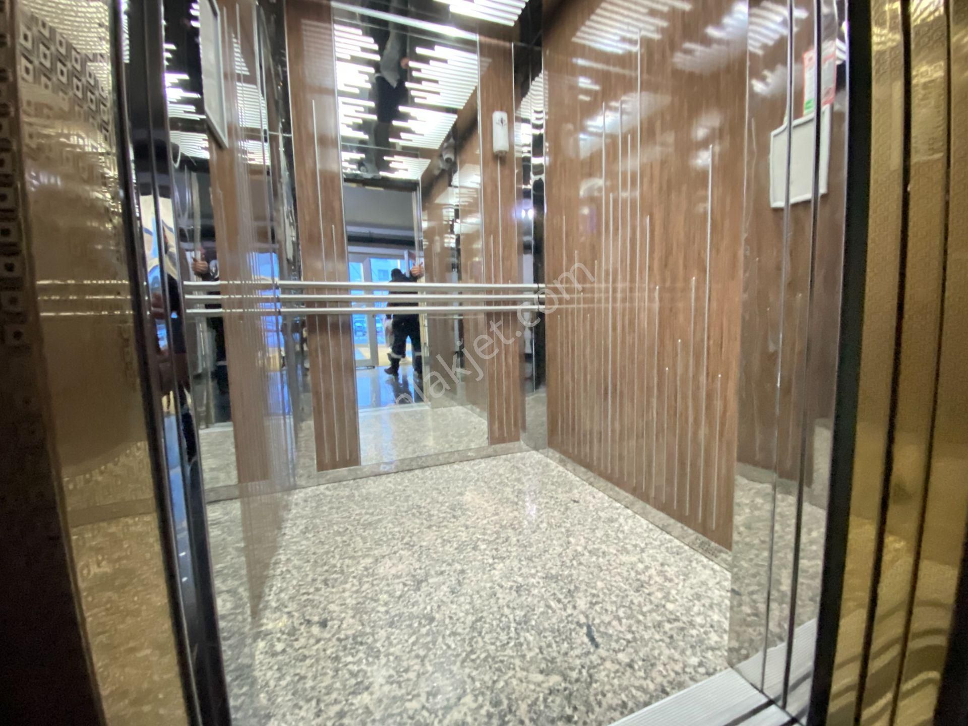 Gökçe Emlak'tan Sarayda Sitede Ultralüx Geniş 4+1 Satılık Daire - Görsel 22