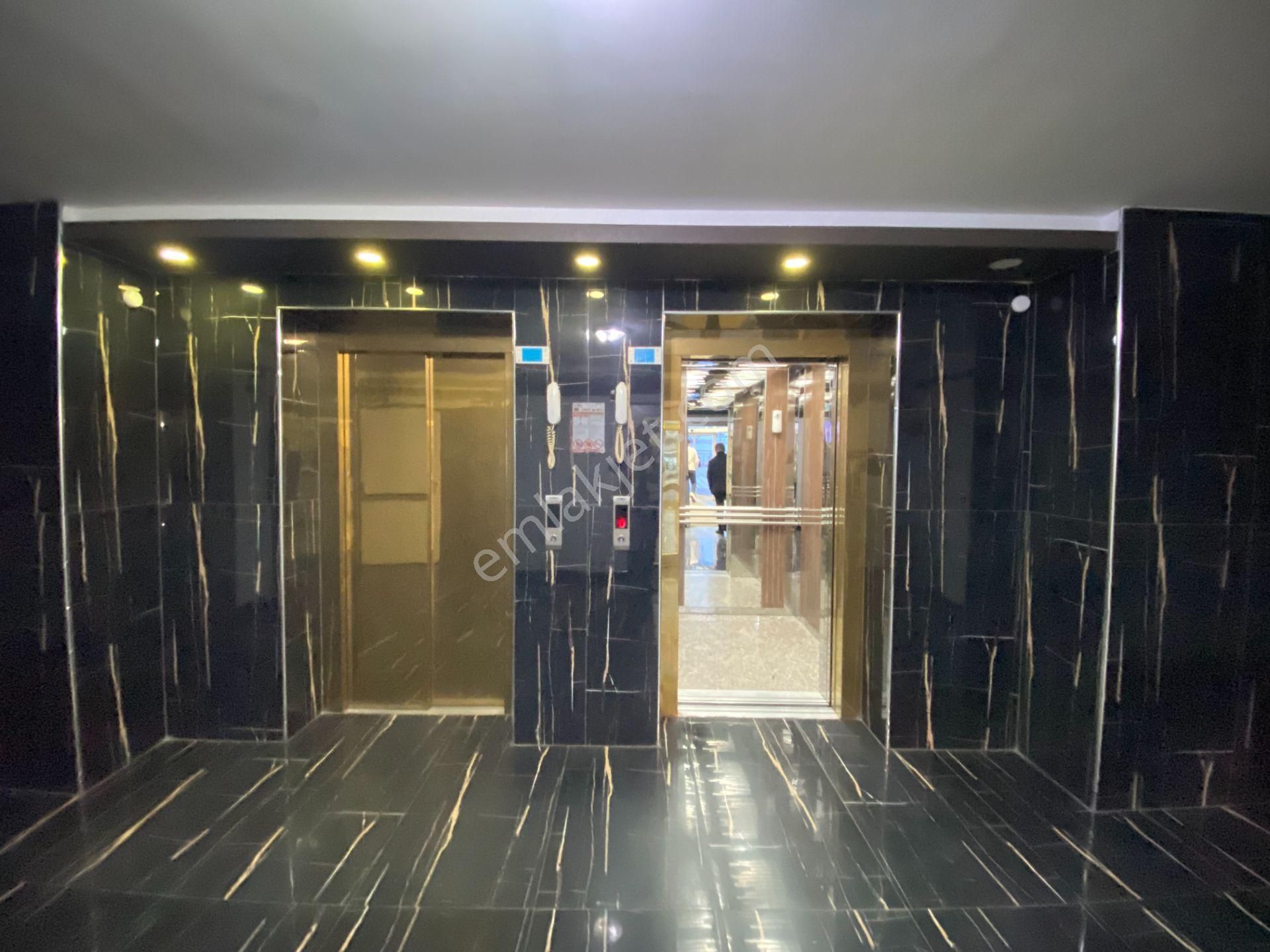 Gökçe Emlak'tan Sarayda Sitede Ultralüx Geniş 4+1 Satılık Daire - Görsel 23