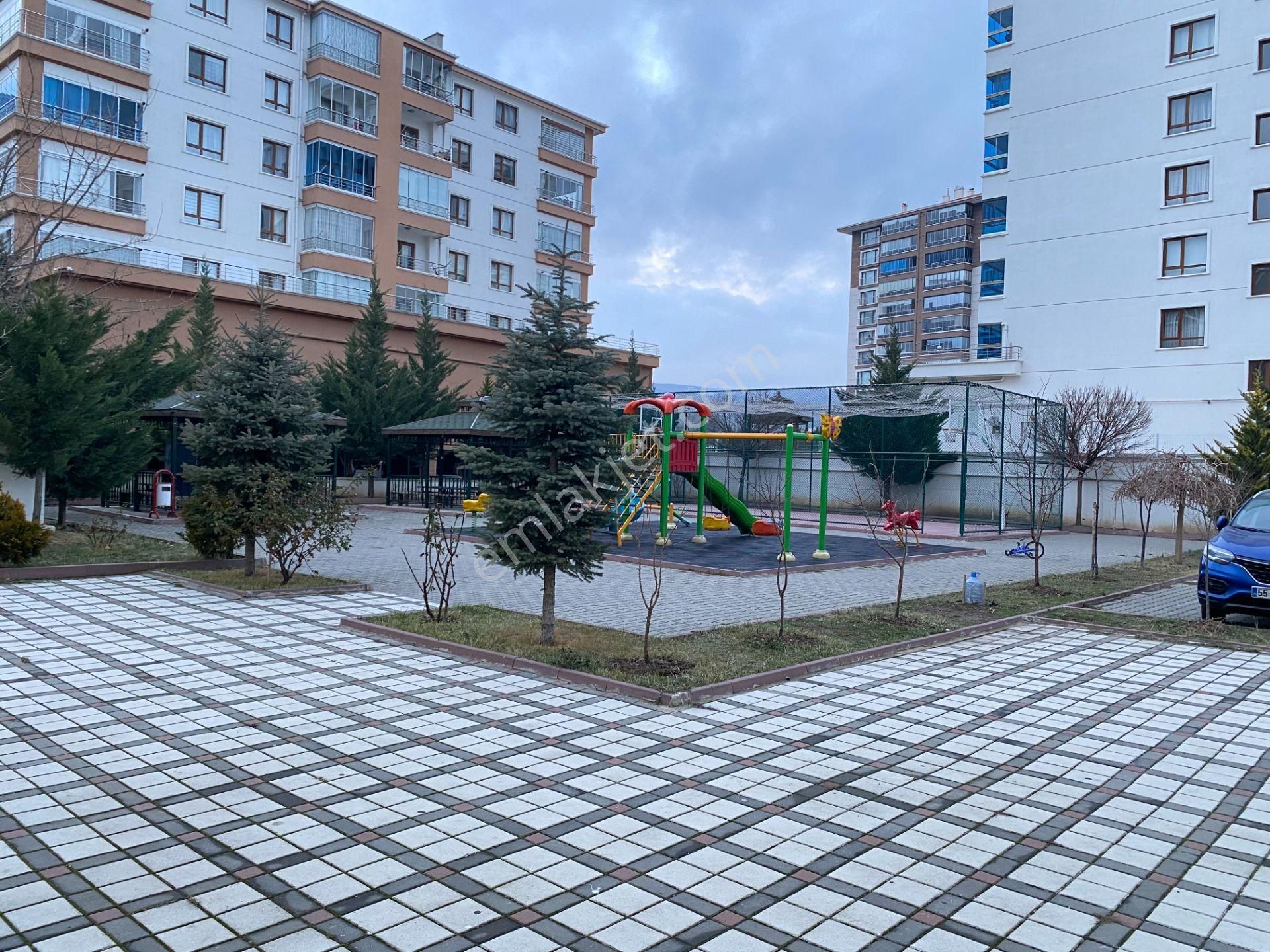 Gökçe Emlak'tan Sarayda Sitede Ultralüx Geniş 4+1 Satılık Daire - Görsel 25