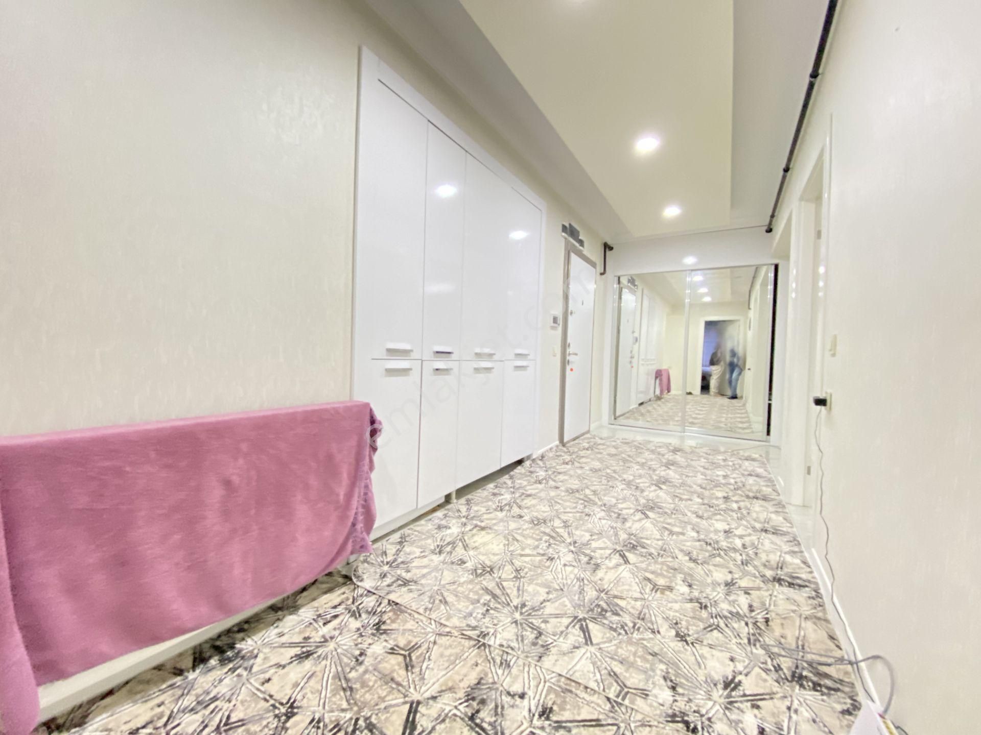 Gökçe Emlak'tan Sarayda Sitede Ultralüx Geniş 4+1 Satılık Daire - Görsel 12