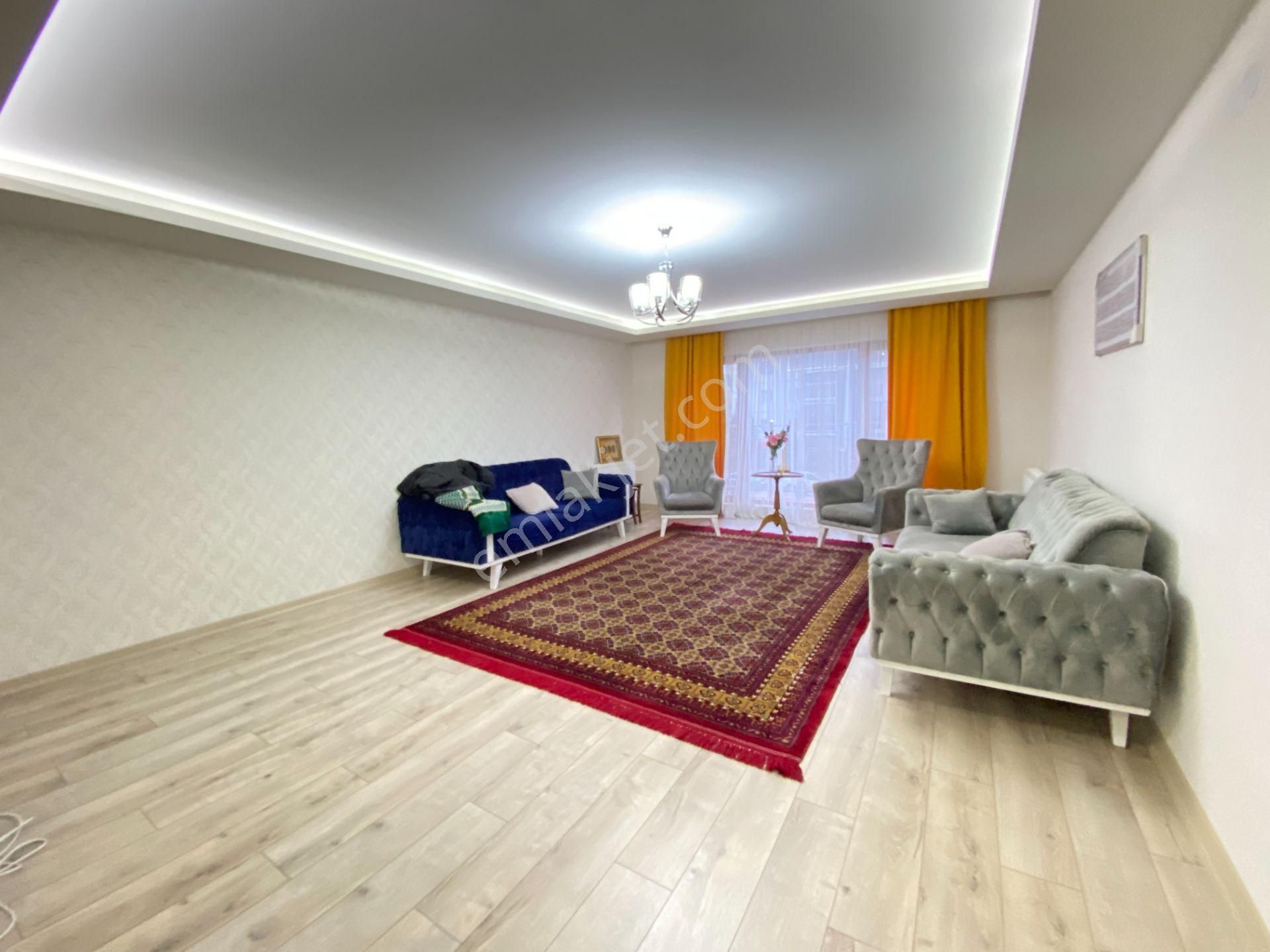 Gökçe Emlak'tan Sarayda Sitede Ultralüx Geniş 4+1 Satılık Daire - Görsel 2