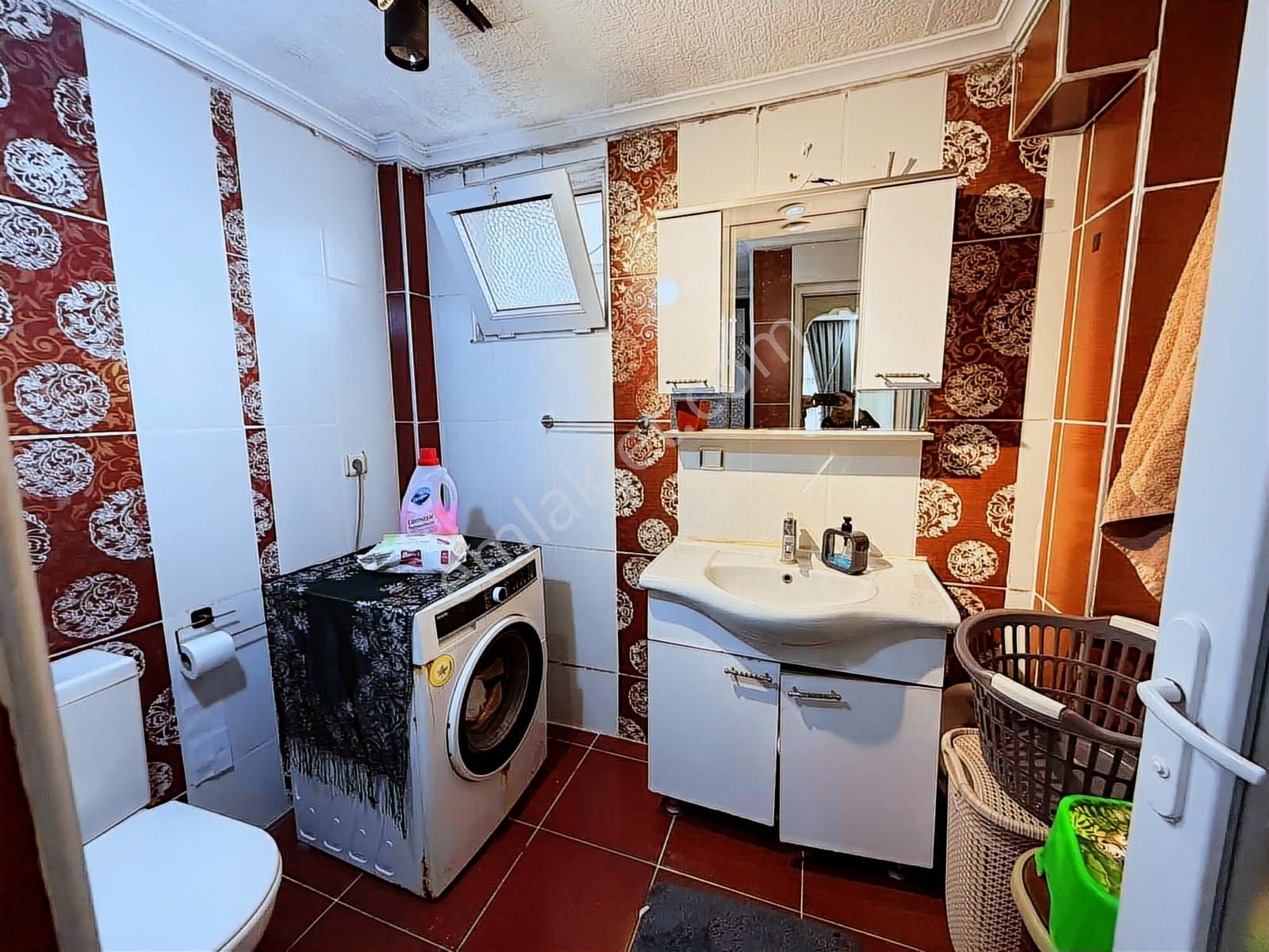 Burcu'dan İhsaniye Mh. Çift Cephe Ara Kat Acil Satılık 3+1 Daire - Görsel 24