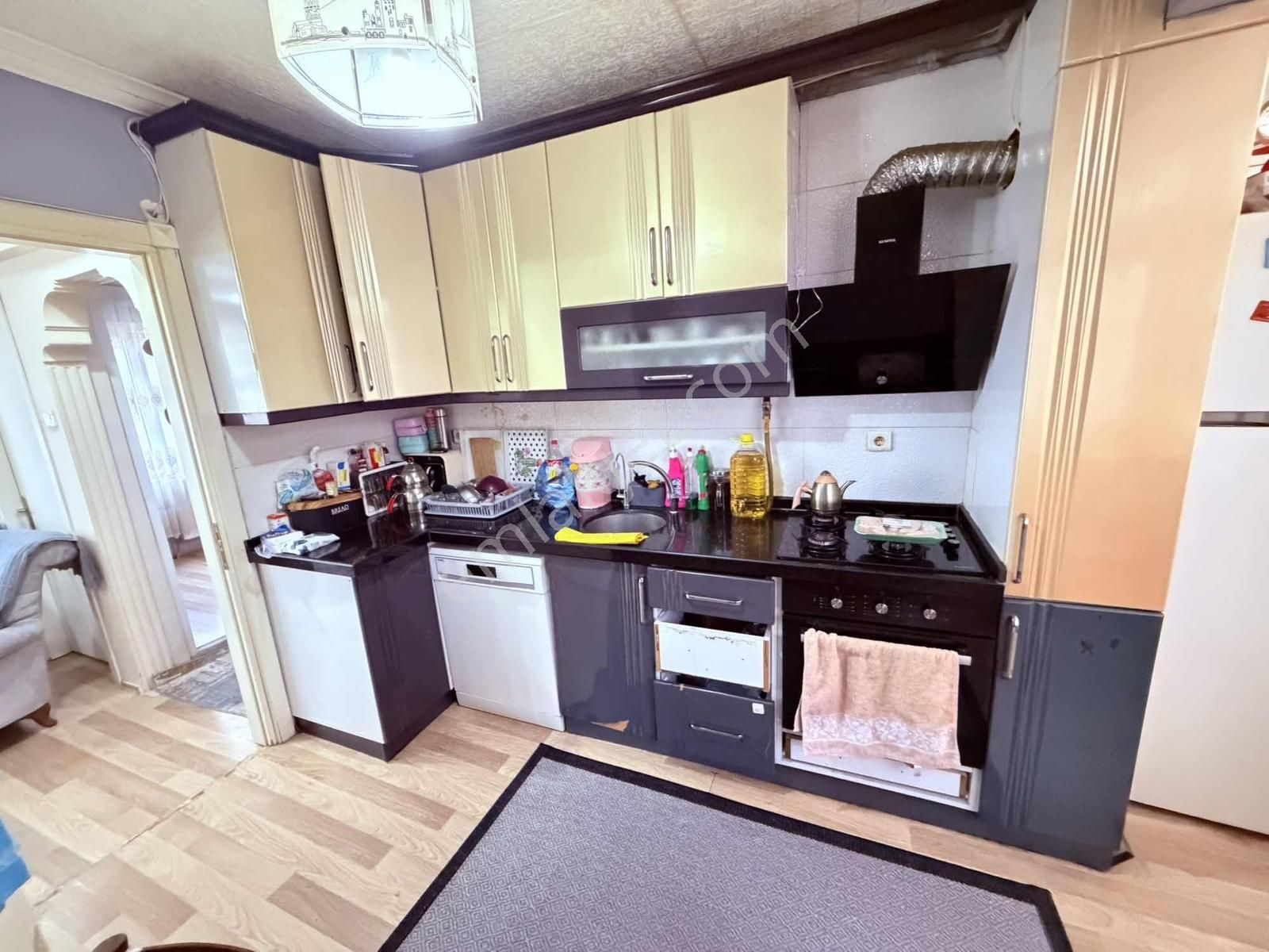 Burcu'dan İhsaniye Mh. Çift Cephe Ara Kat Acil Satılık 3+1 Daire - Görsel 16