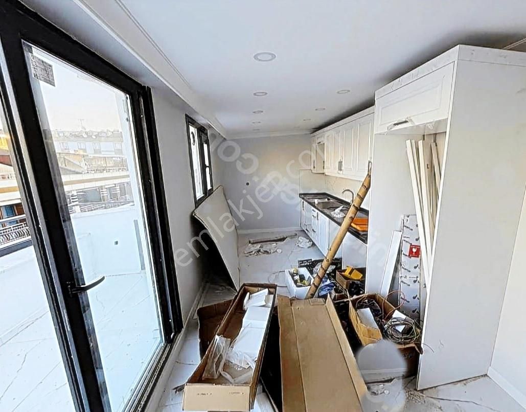 Gltepede Metrobuse Yakın Konumda Tek Daire Üzeri Teraslı Daire.. - Görsel 7