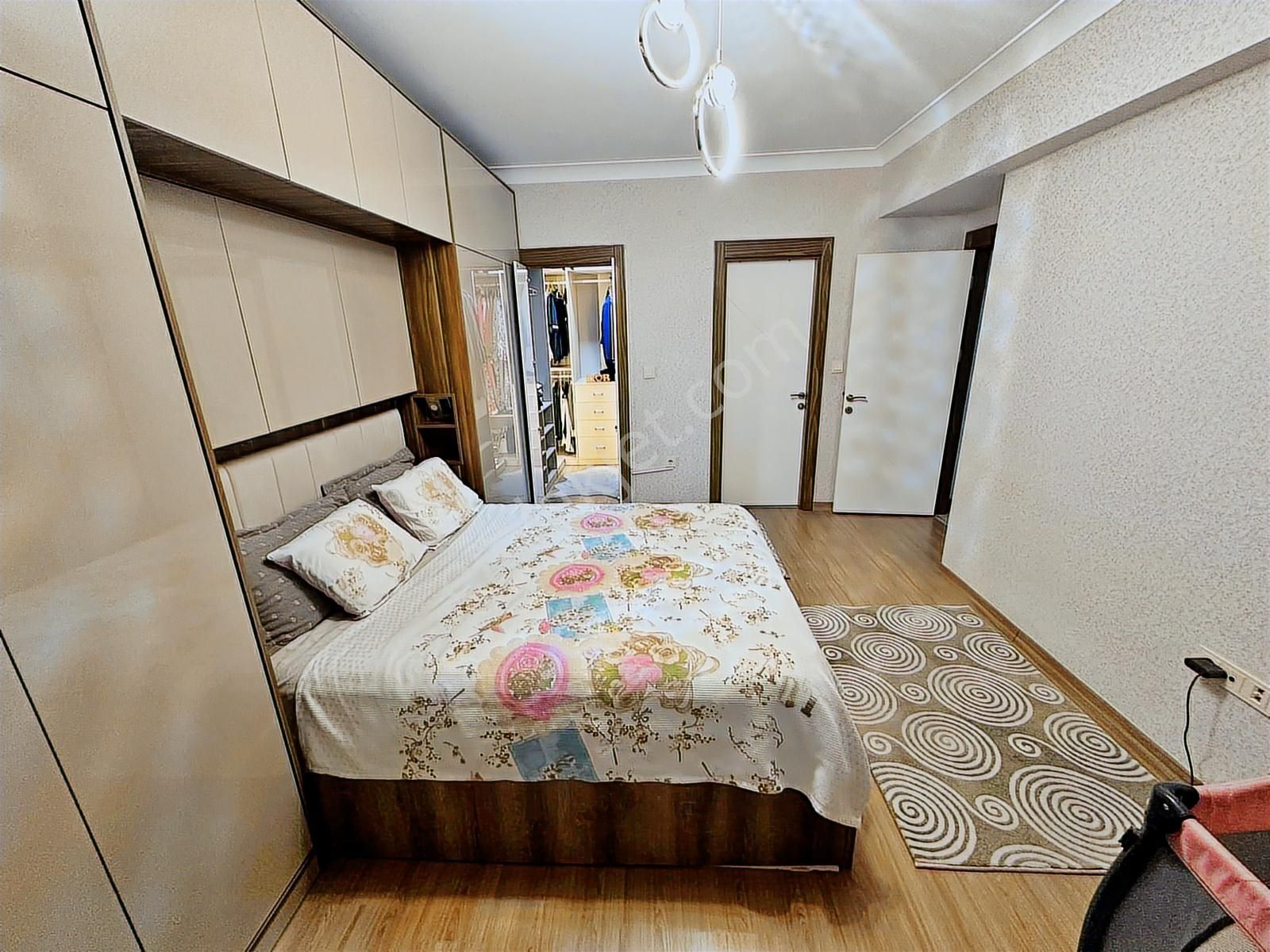 Piyade'de Güvenlikli Lüks Sitede 3+1 Krediye Uygun Manzaralı Ev - Görsel 28