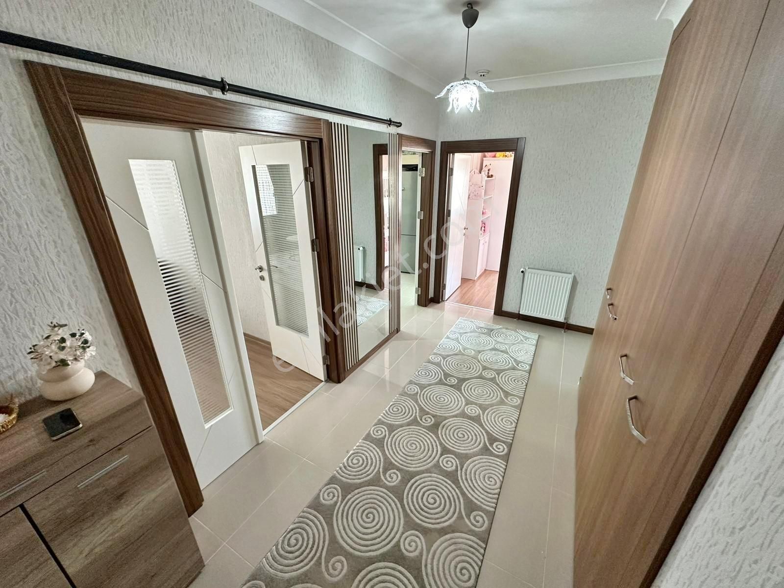 Piyade'de Güvenlikli Lüks Sitede 3+1 Krediye Uygun Manzaralı Ev - Görsel 16