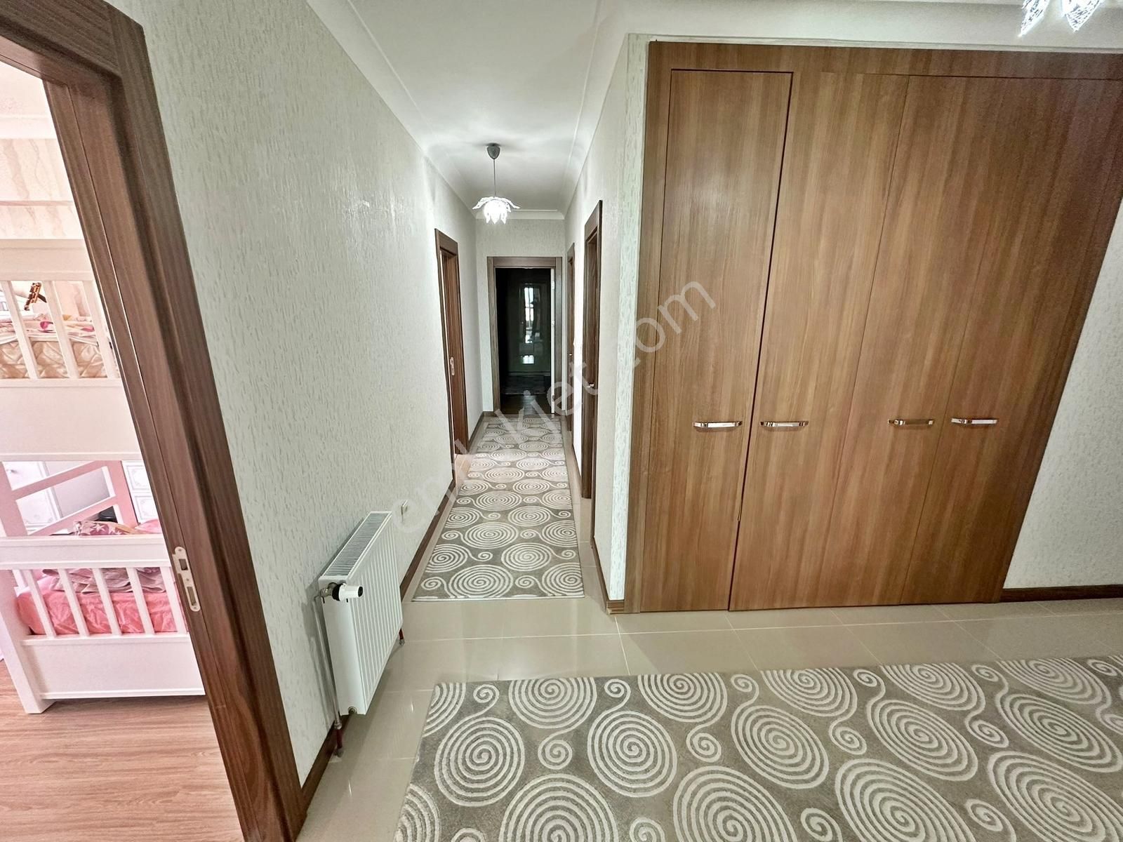 Piyade'de Güvenlikli Lüks Sitede 3+1 Krediye Uygun Manzaralı Ev - Görsel 21