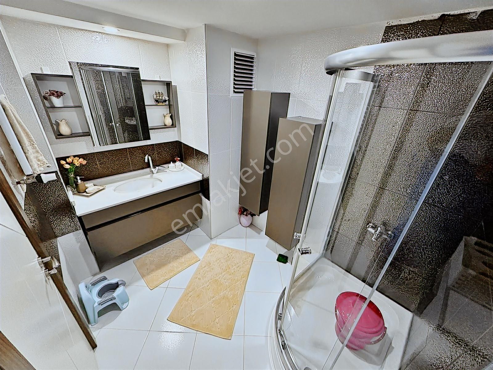 Piyade'de Güvenlikli Lüks Sitede 3+1 Krediye Uygun Manzaralı Ev - Görsel 30