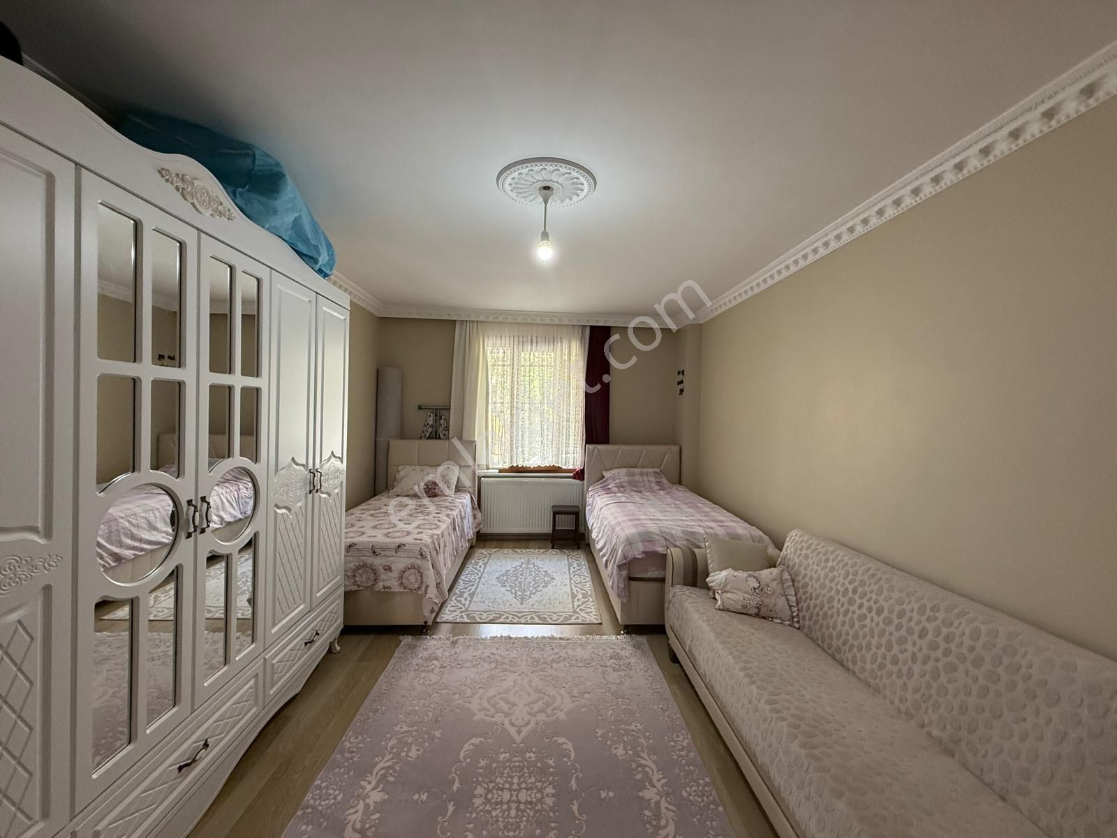Eyüpsultan Merkez'de Geniş, Çift Cepheli, Kiralık 1+1 Daire - Görsel 10