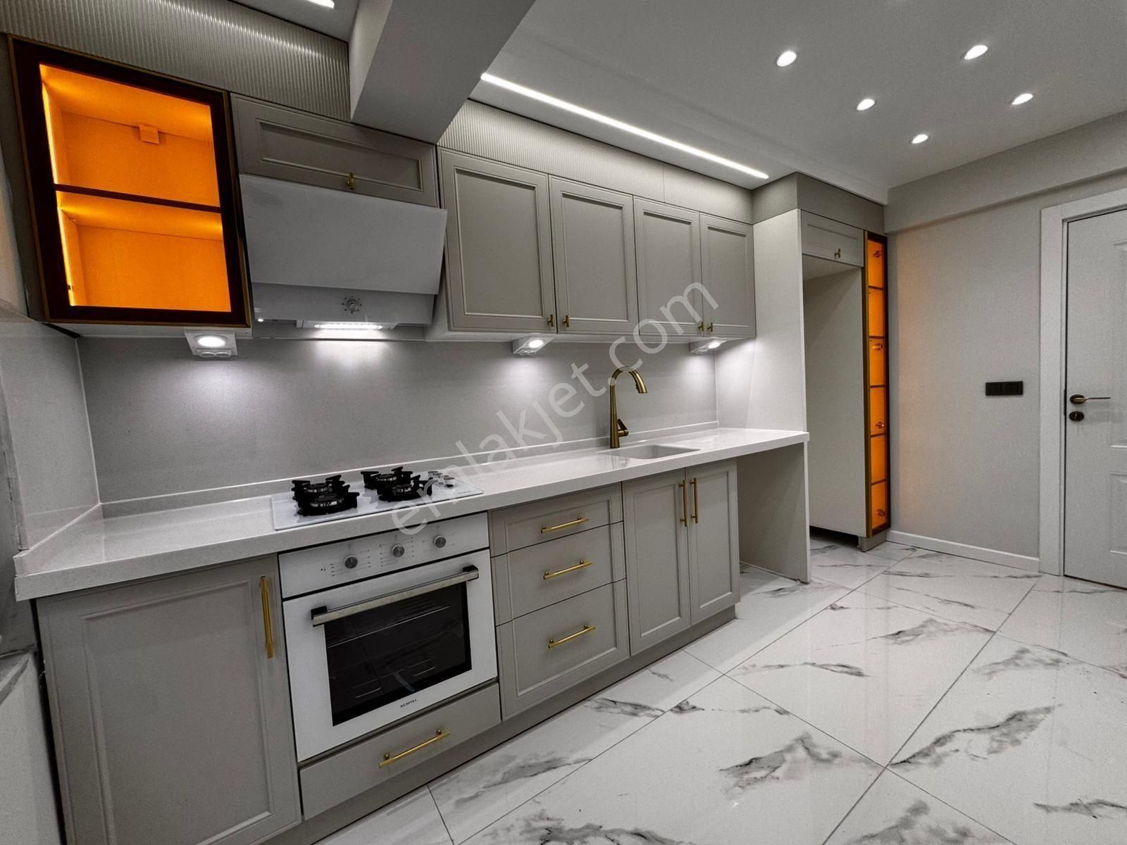 ▓zeytinli Gayrimenkul'den Lüx Tasarım Ön Cephe & Geniş 3+1 Satılık Daire - Görsel 6