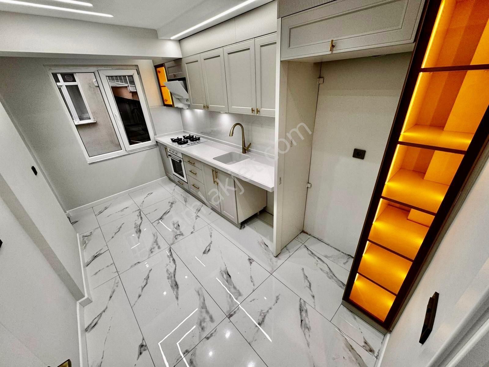 ▓zeytinli Gayrimenkul'den Lüx Tasarım Ön Cephe & Geniş 3+1 Satılık Daire - Görsel 8