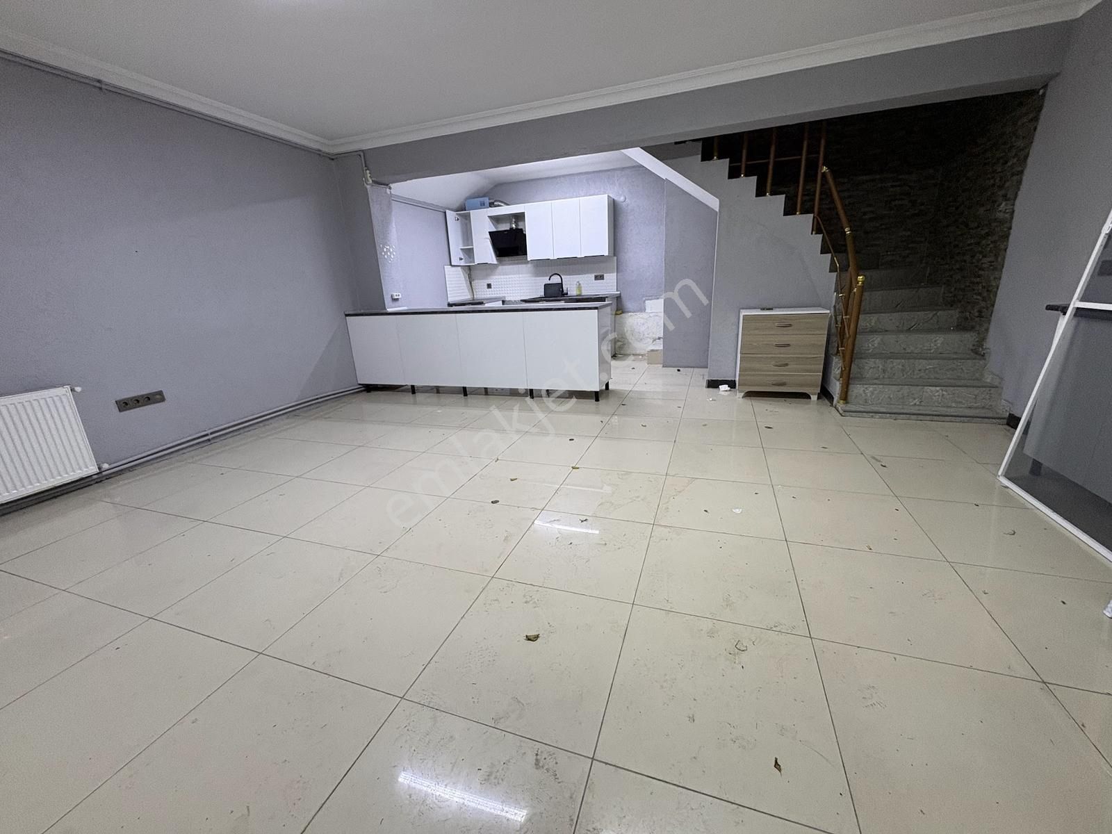 Bağcılar Kirazlı Mahallesi 250m2 Dekorasyonlu Dükkan-mağaza - Görsel 35