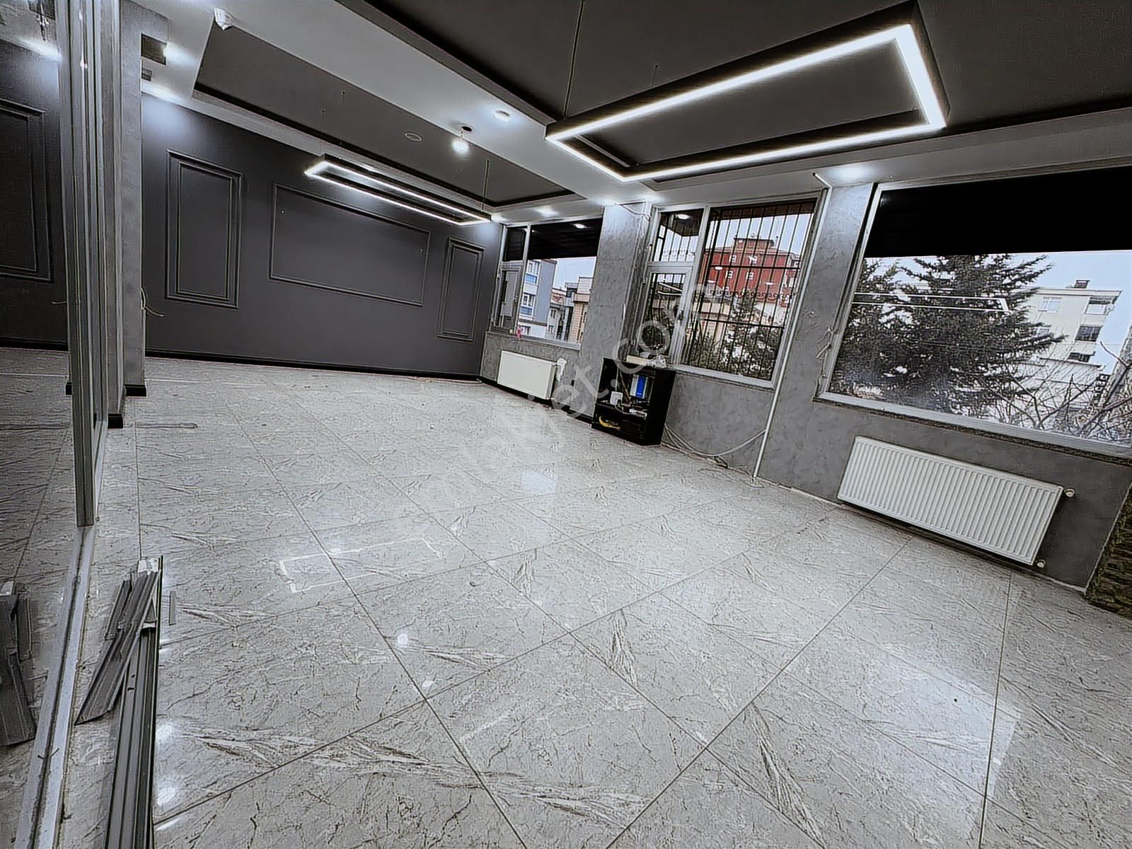 Bağcılar Kirazlı Mahallesi 250m2 Dekorasyonlu Dükkan-mağaza - Görsel 34