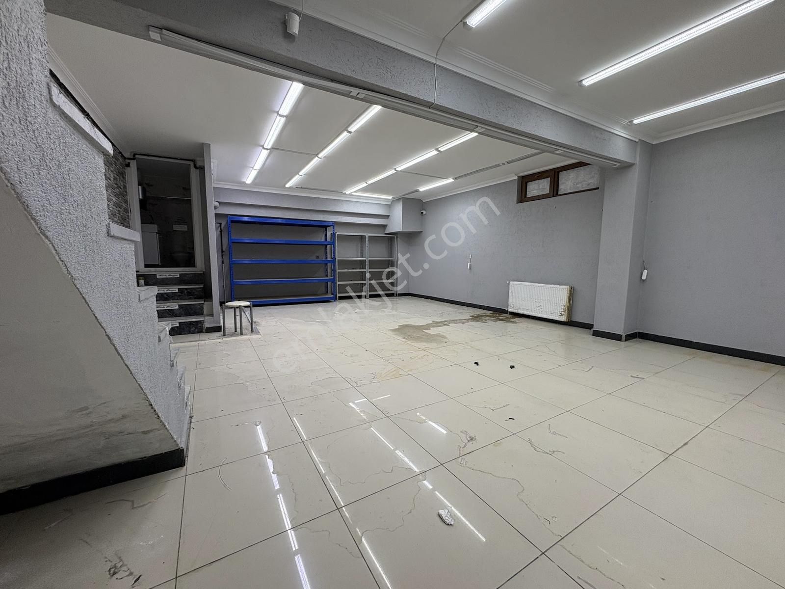 Bağcılar Kirazlı Mahallesi 250m2 Dekorasyonlu Dükkan-mağaza - Görsel 27