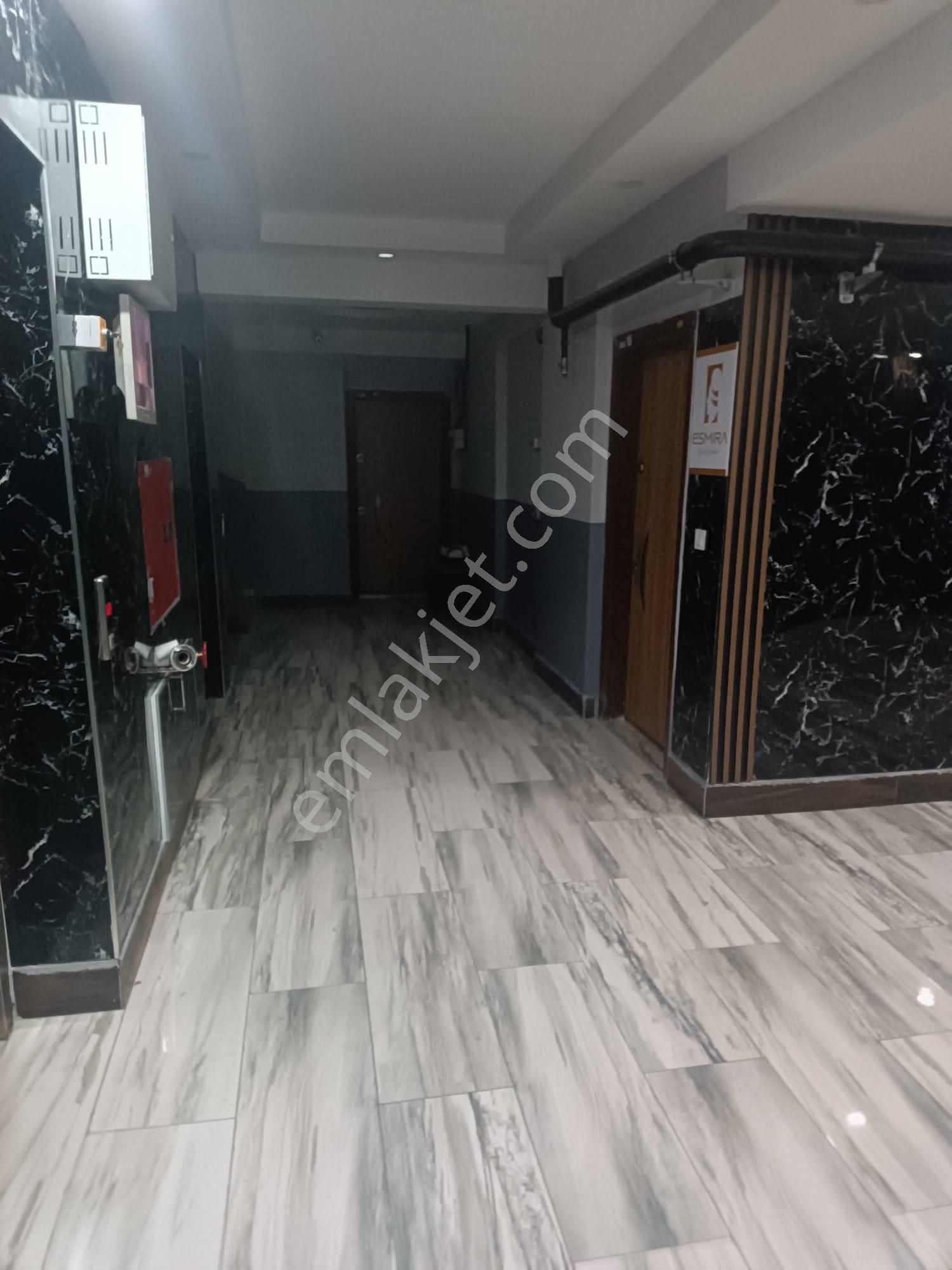 Adana Çukurovada Huzurevlerinde Metroya Yakın 2+1 Kiralık Cadde Üzerinde Fırsat Daire - Görsel 8