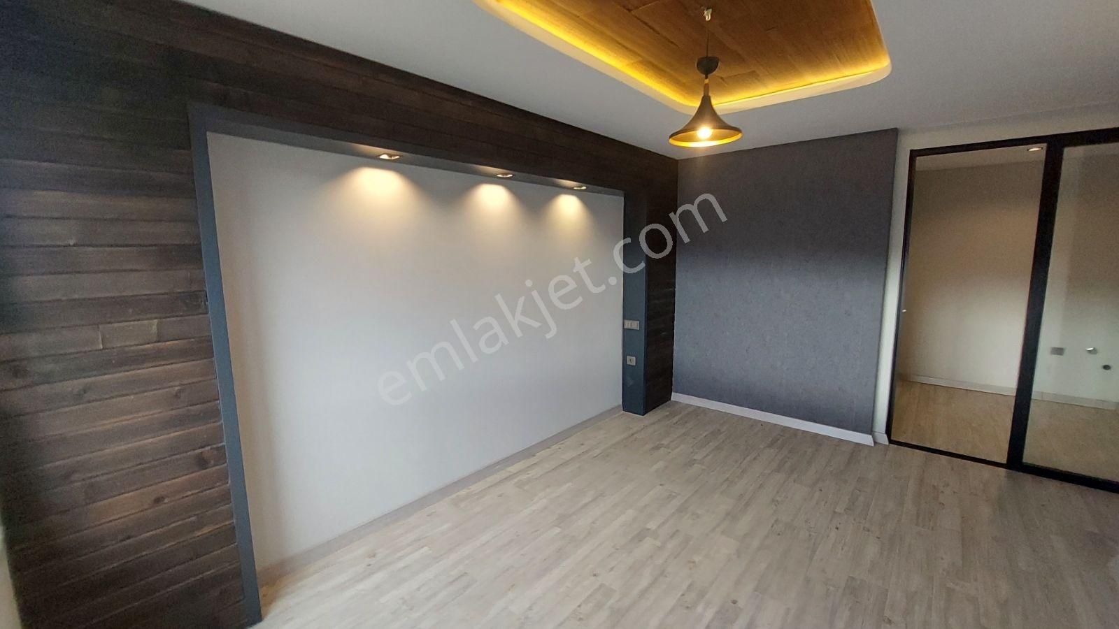 Yalıncak Likapark Sitesin'de Deniz Manzaralı 4+1 Daire - Görsel 31