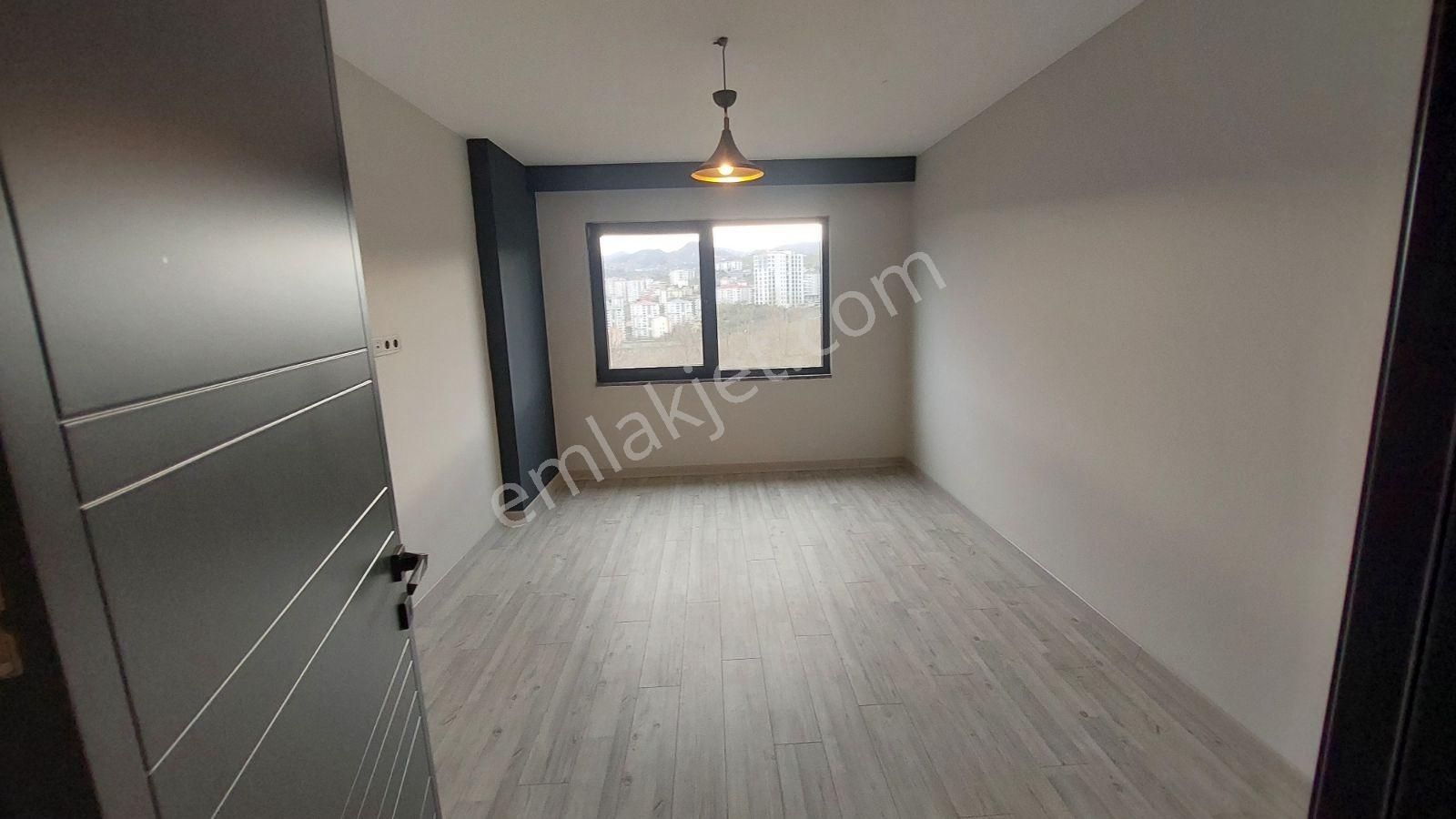 Yalıncak Likapark Sitesin'de Deniz Manzaralı 4+1 Daire - Görsel 12