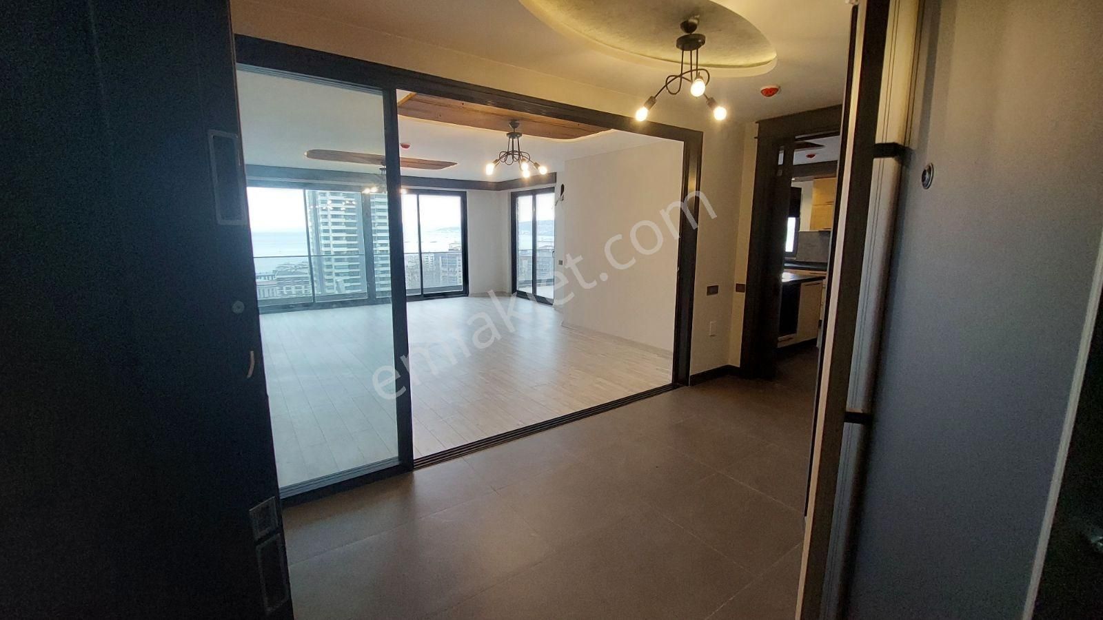 Yalıncak Likapark Sitesin'de Deniz Manzaralı 4+1 Daire - Görsel 8