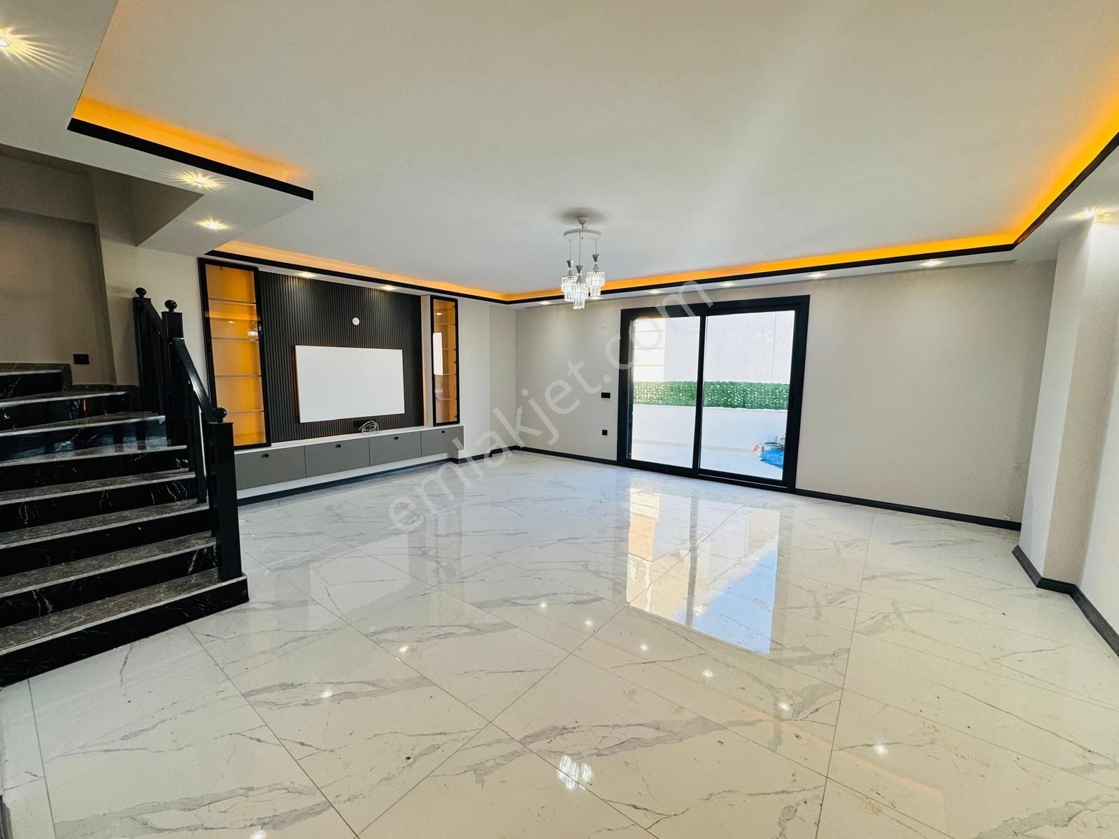 Didimde Satılık Deniz Manzaralı Havuzlu Uygun Fiyat Villa - Görsel 23