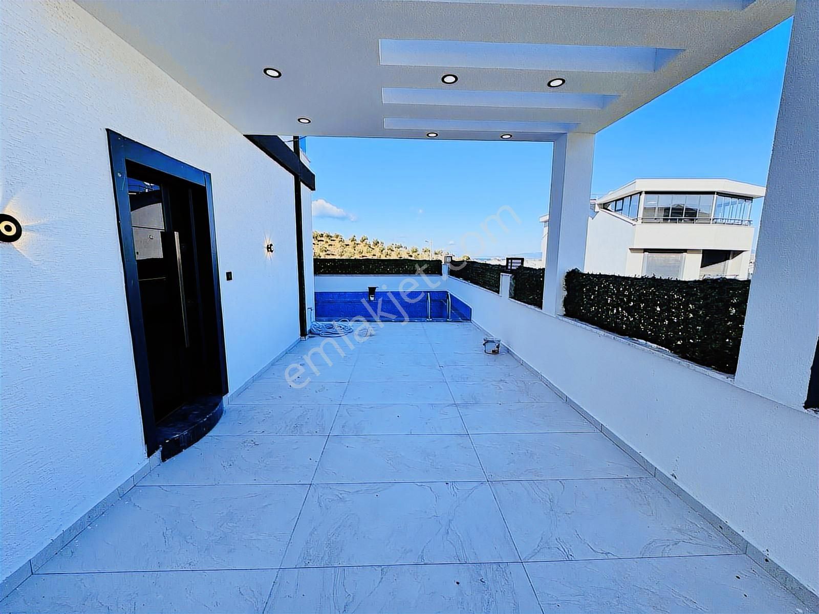 Didimde Satılık Deniz Manzaralı Havuzlu Uygun Fiyat Villa - Görsel 3