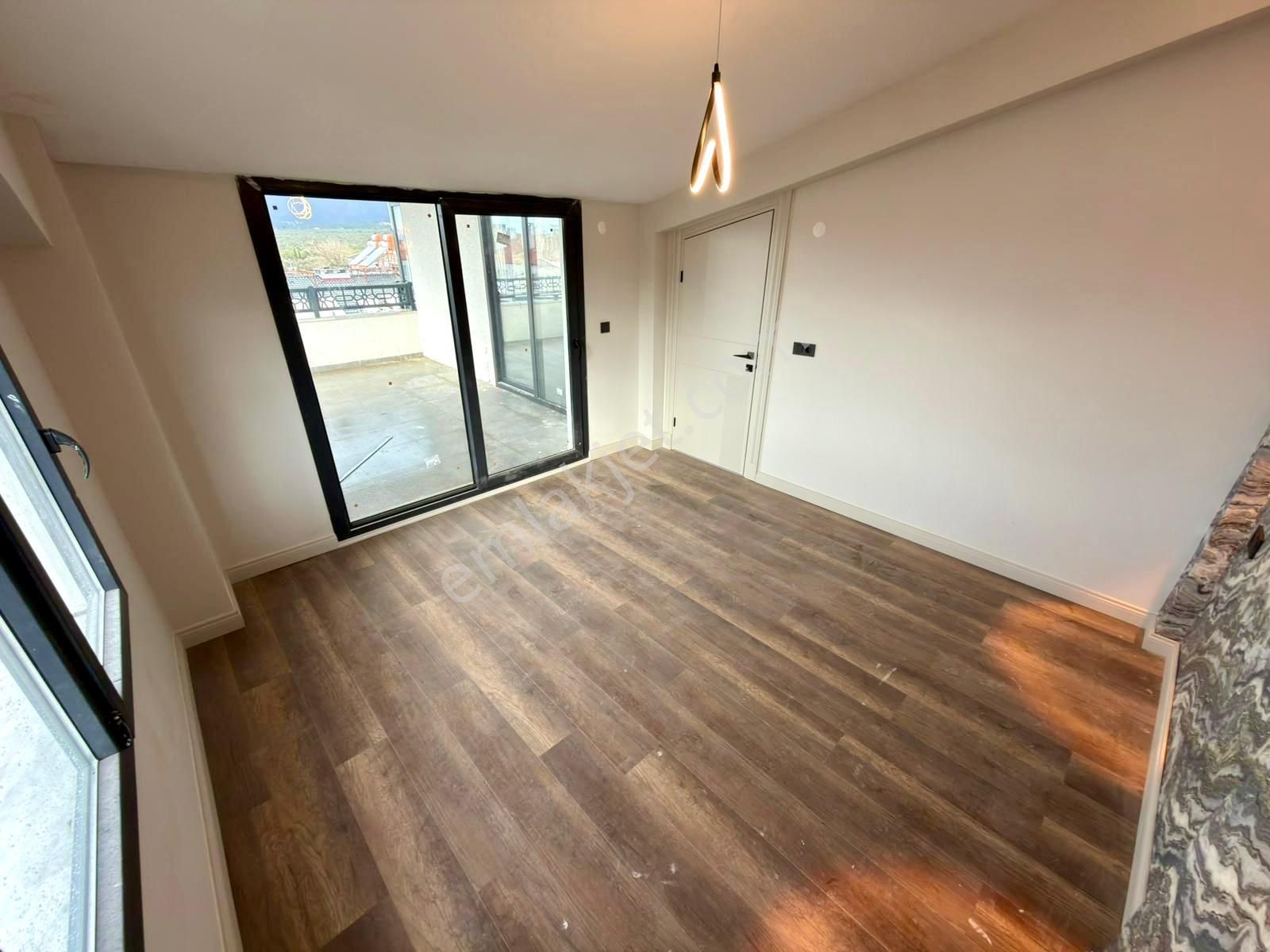 🏡 Referans'tan Doğa Manzaralı Şık Tasarımlı Ön Cephe 3+1 Dubleks - Görsel 35