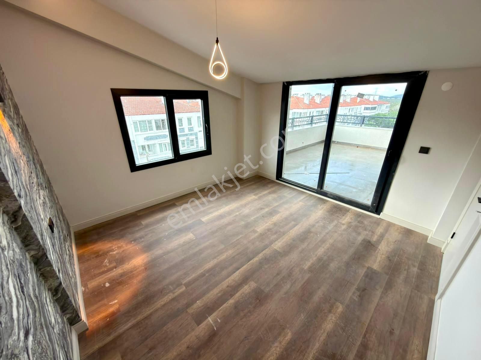 🏡 Referans'tan Doğa Manzaralı Şık Tasarımlı Ön Cephe 3+1 Dubleks - Görsel 2