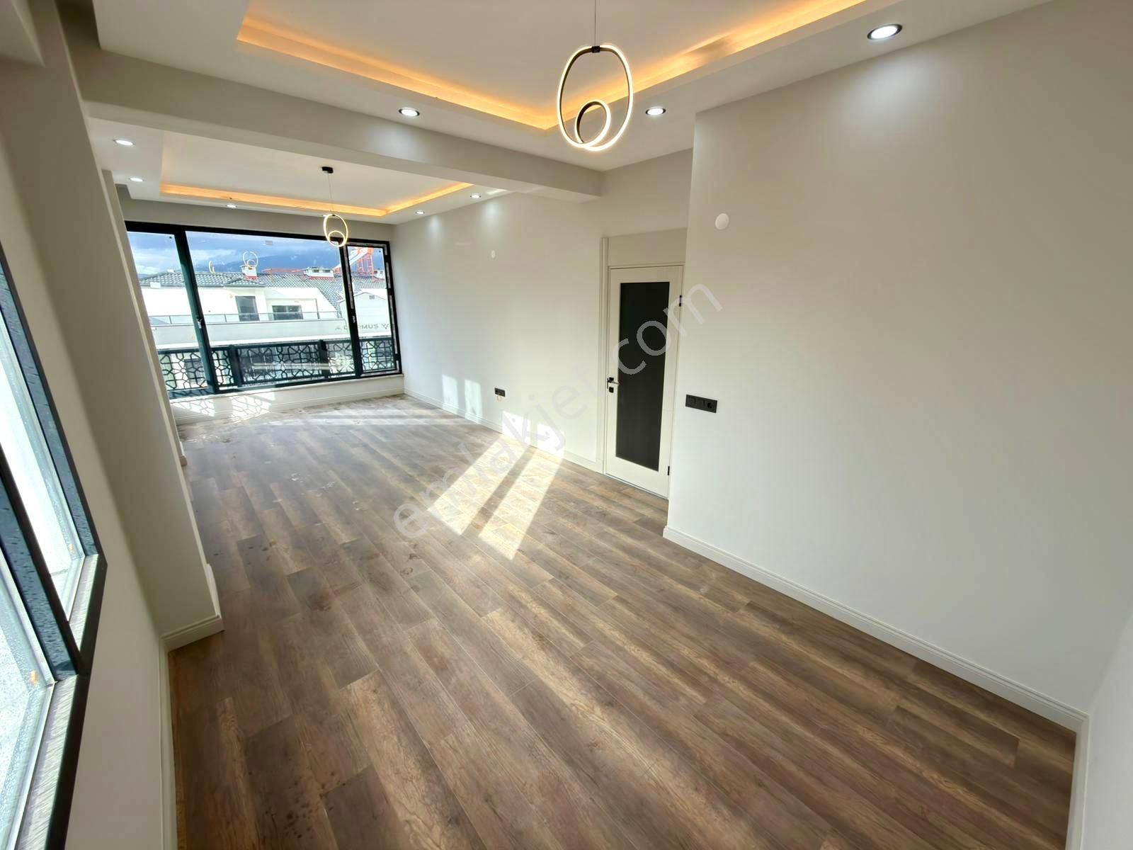 🏡 Referans'tan Doğa Manzaralı Şık Tasarımlı Ön Cephe 3+1 Dubleks - Görsel 28